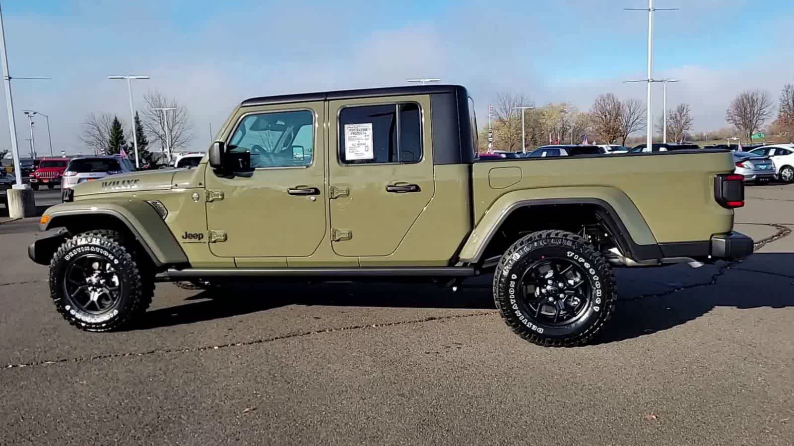 Thumbnail: 2026 Jeep Gladiator - 5