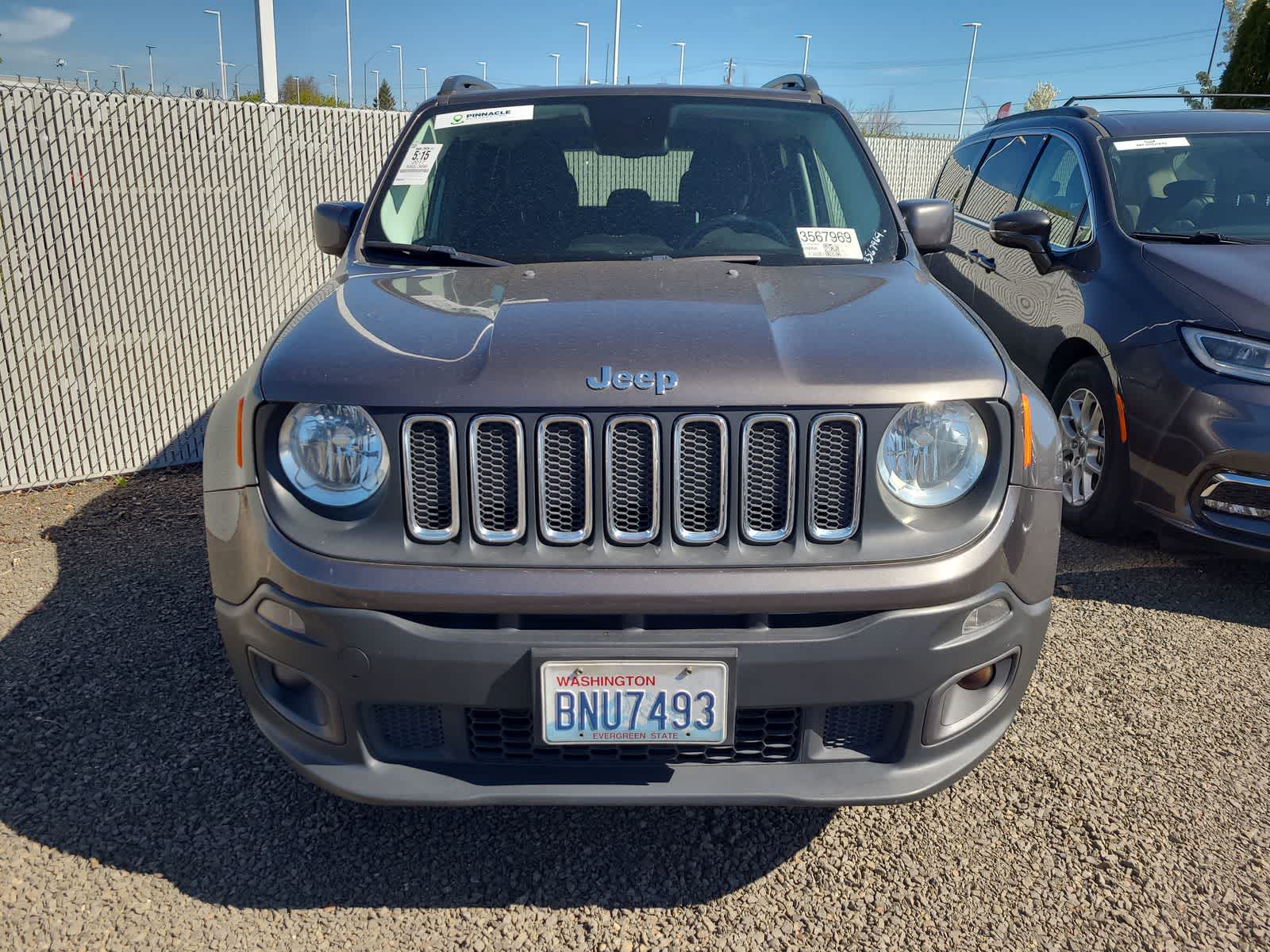 Thumbnail: 2017 Jeep Renegade - 5