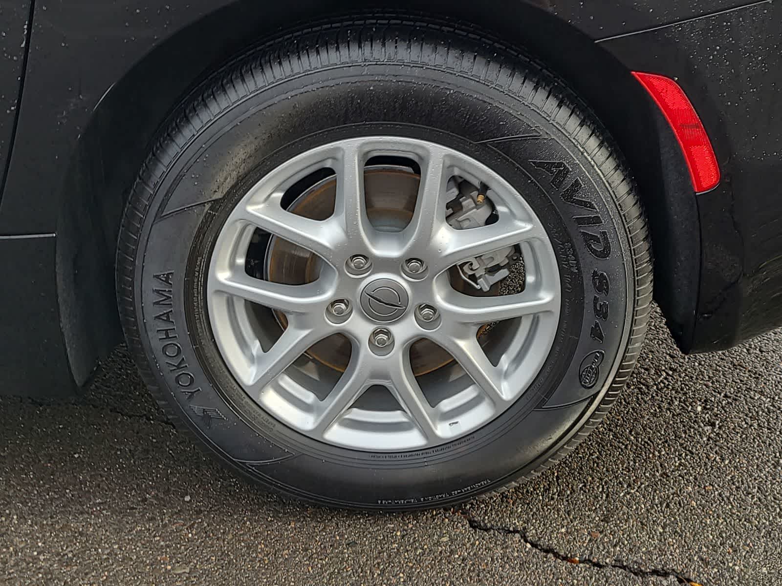 Thumbnail: 2024 Chrysler Pacifica - 16