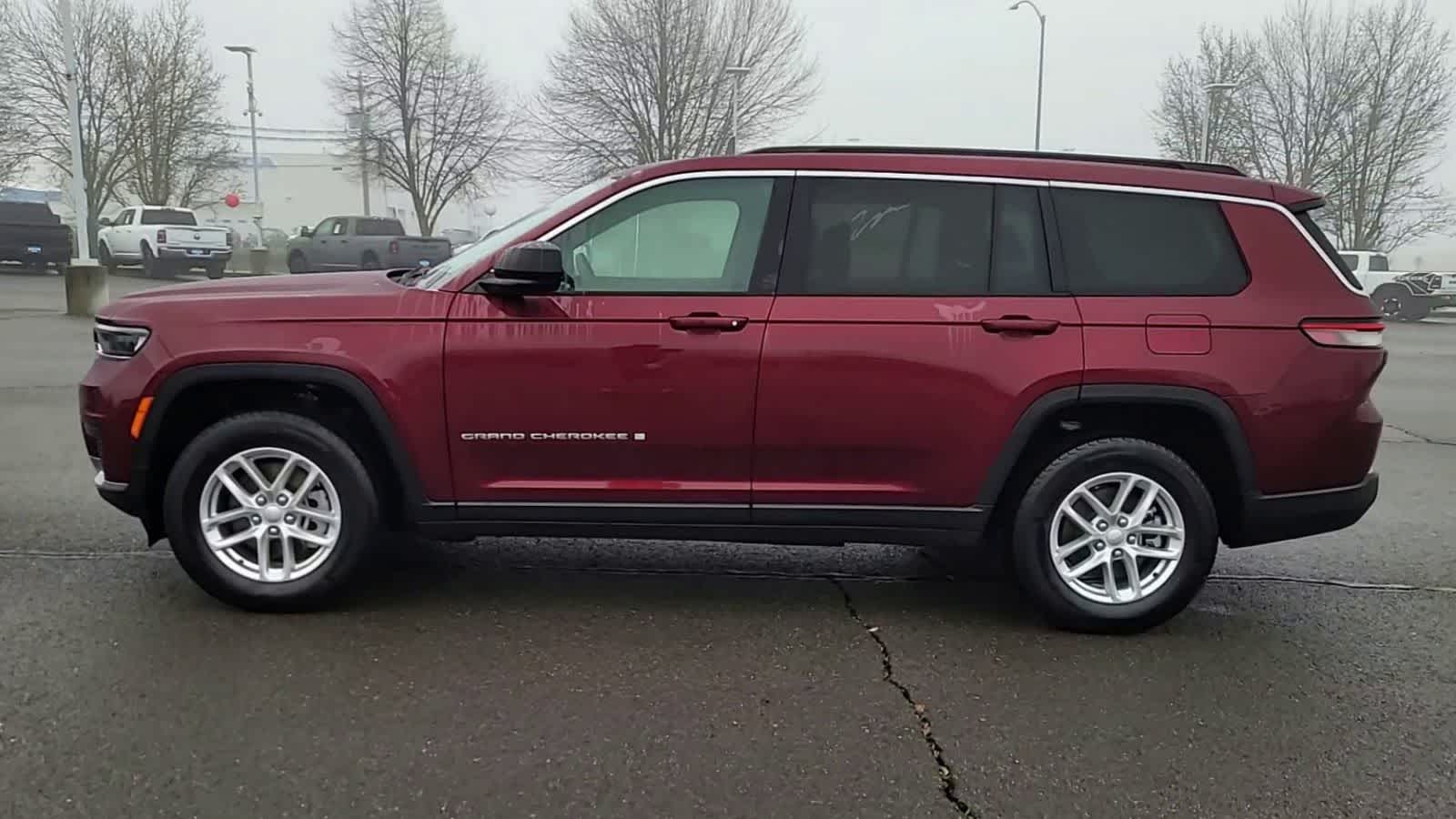 Thumbnail: 2024 Jeep Grand Cherokee L - 5