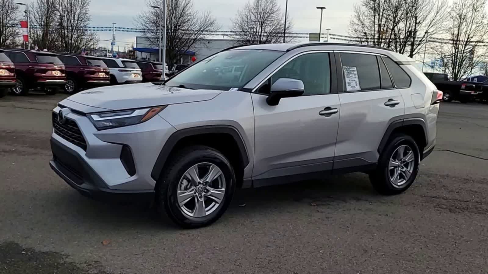 Thumbnail: 2024 Toyota RAV4 - 4