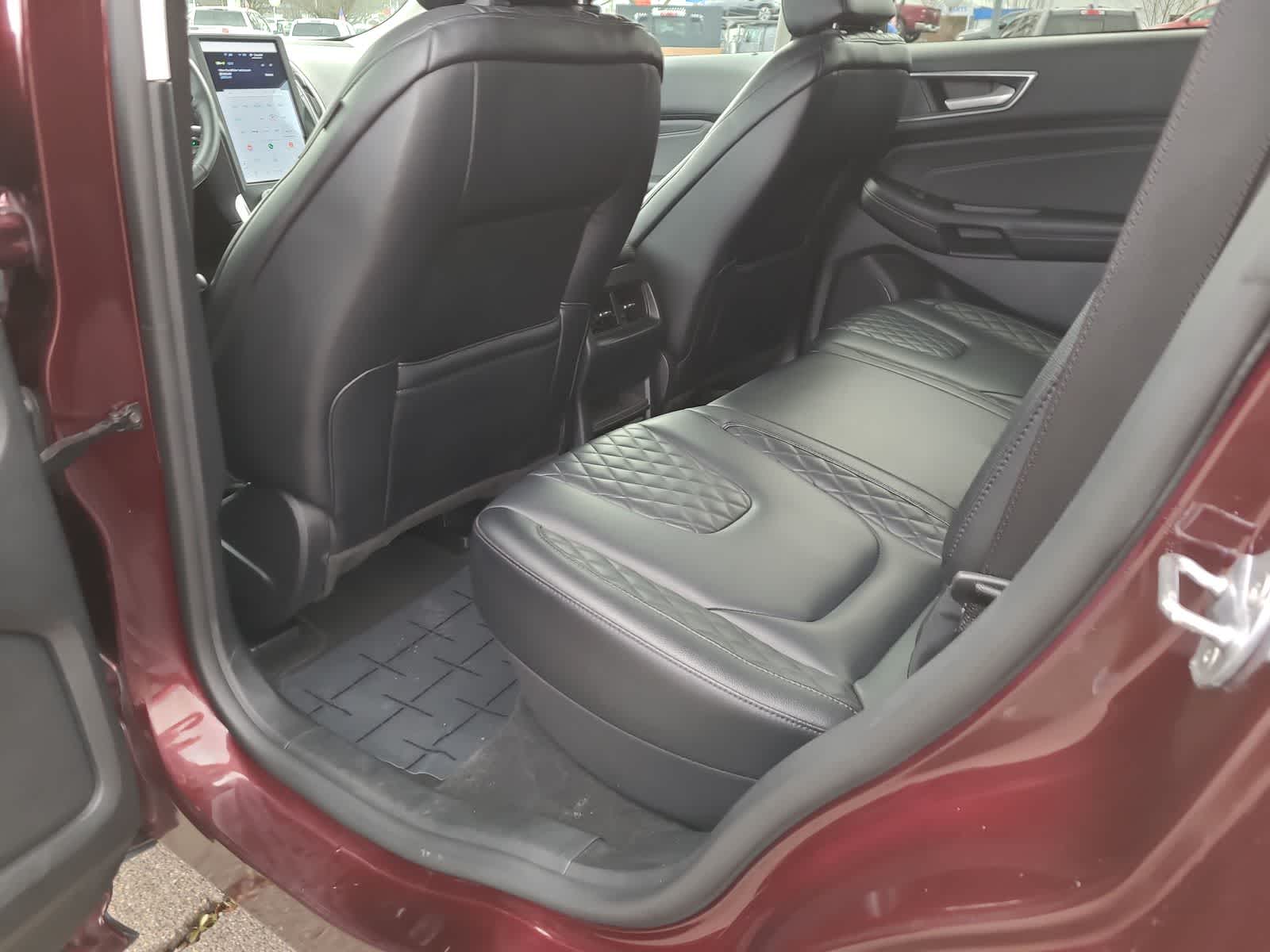 Thumbnail: 2024 Ford Edge - 20