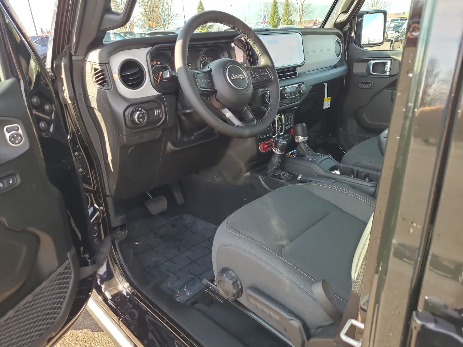 Thumbnail: 2026 Jeep Gladiator - 10