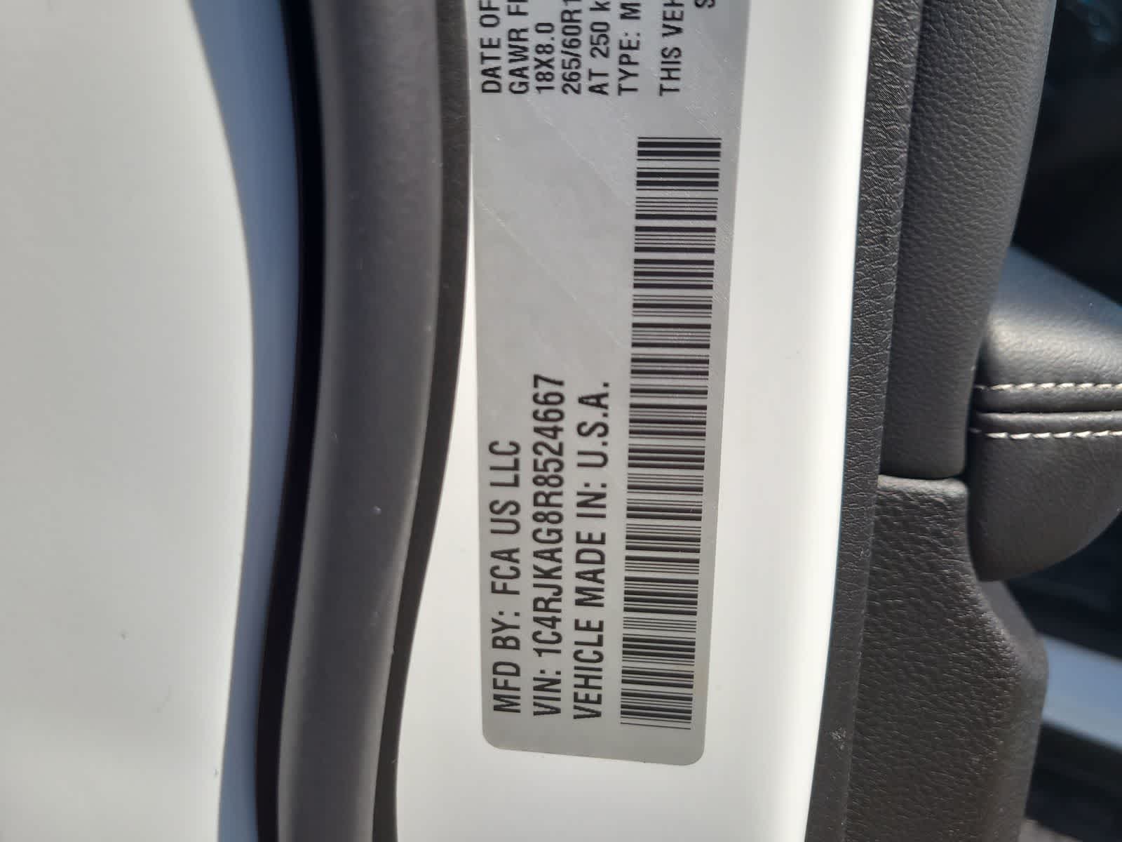 Thumbnail: 2024 Jeep Grand Cherokee L - 29