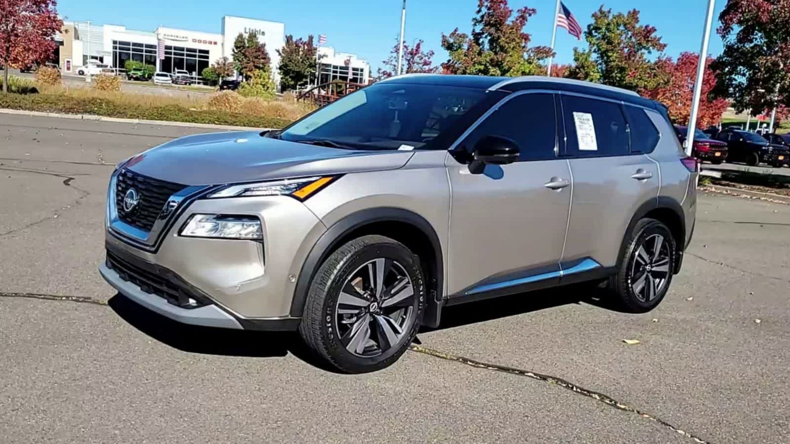 Thumbnail: 2022 Nissan Rogue - 4