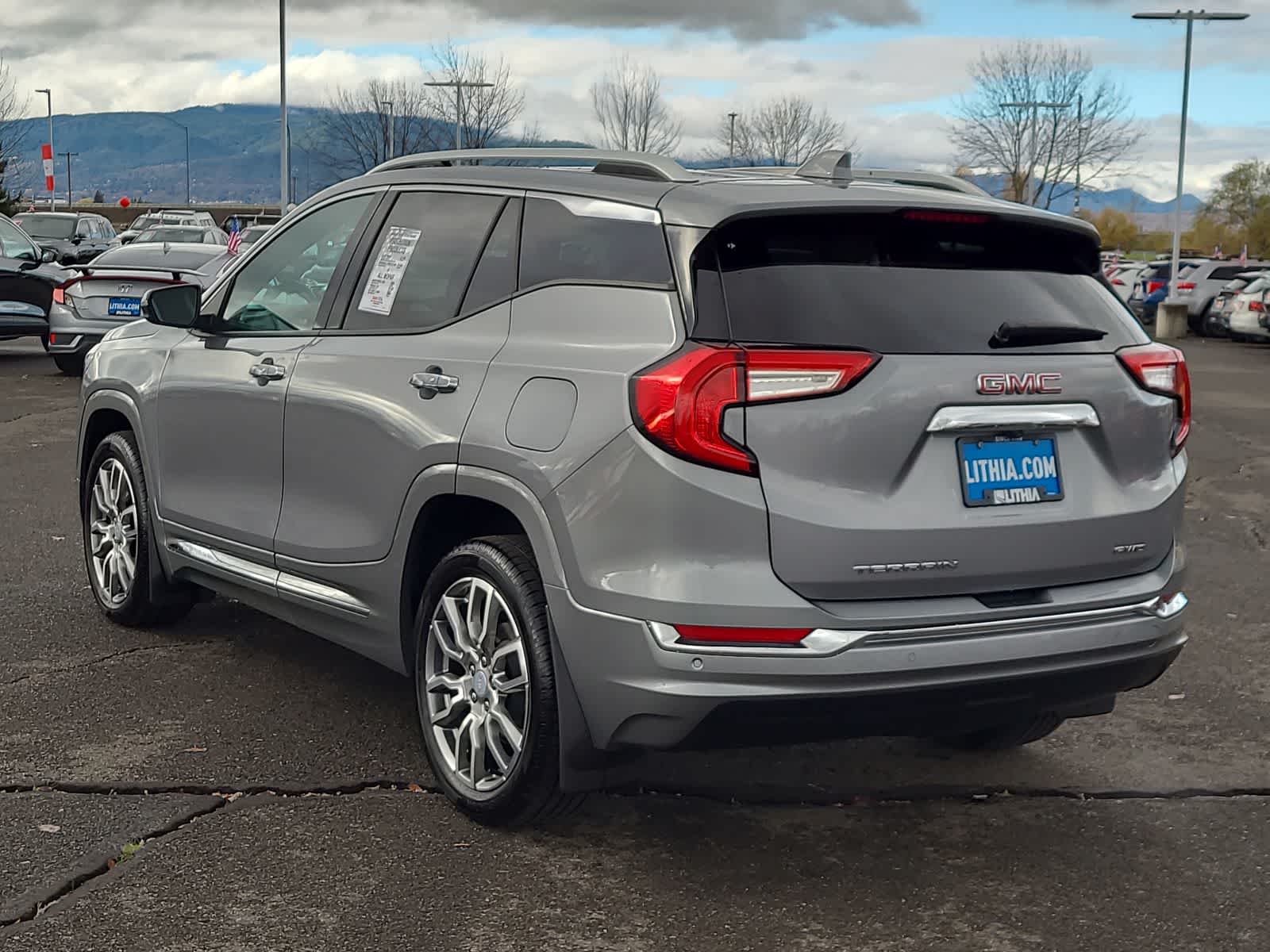 Thumbnail: 2023 GMC Terrain - 12