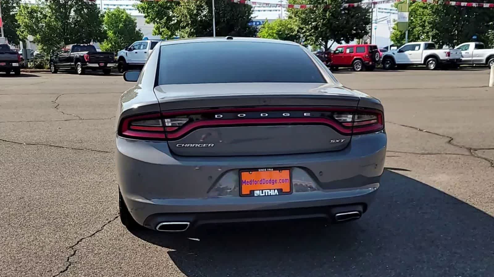 Thumbnail: 2018 Dodge Charger - 7