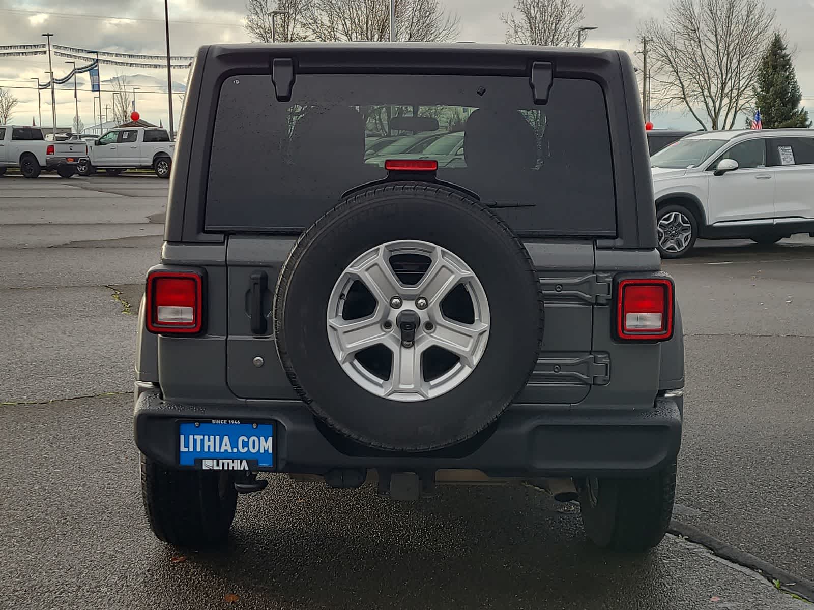 Thumbnail: 2020 Jeep Wrangler - 13