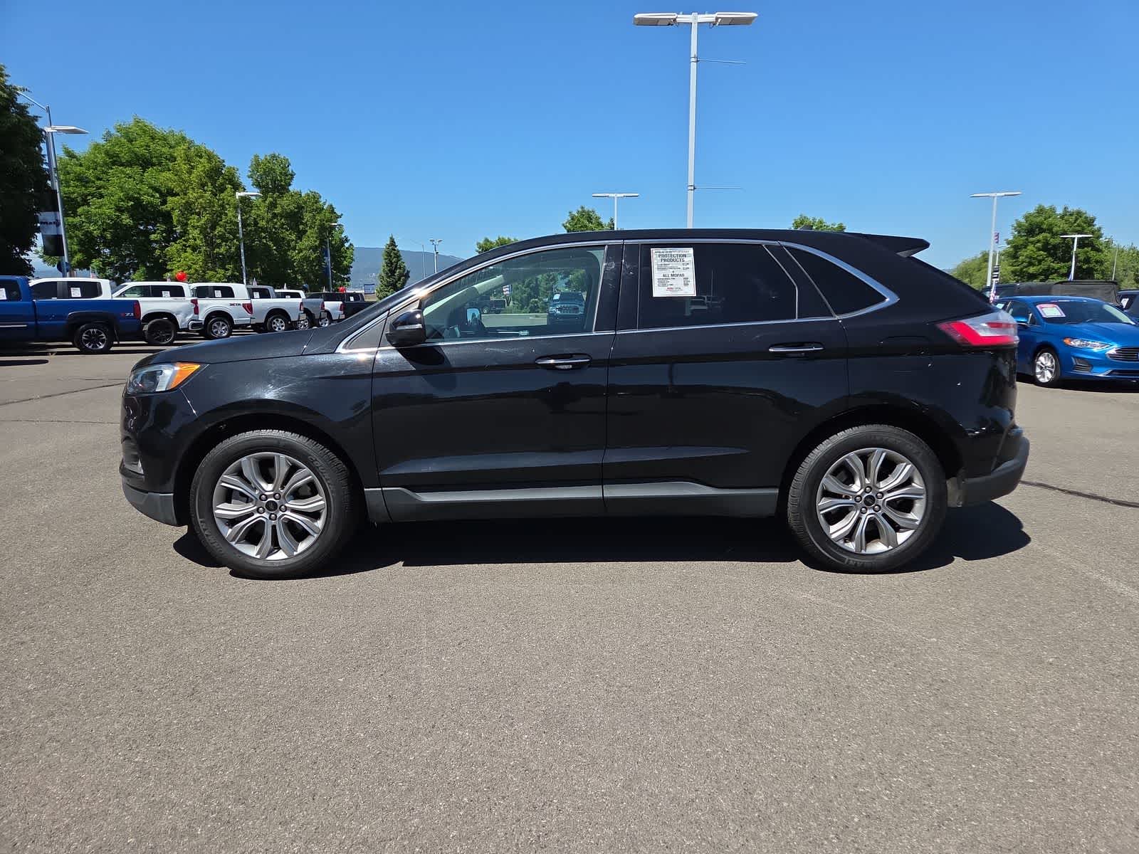 Thumbnail: 2023 Ford Edge - 11