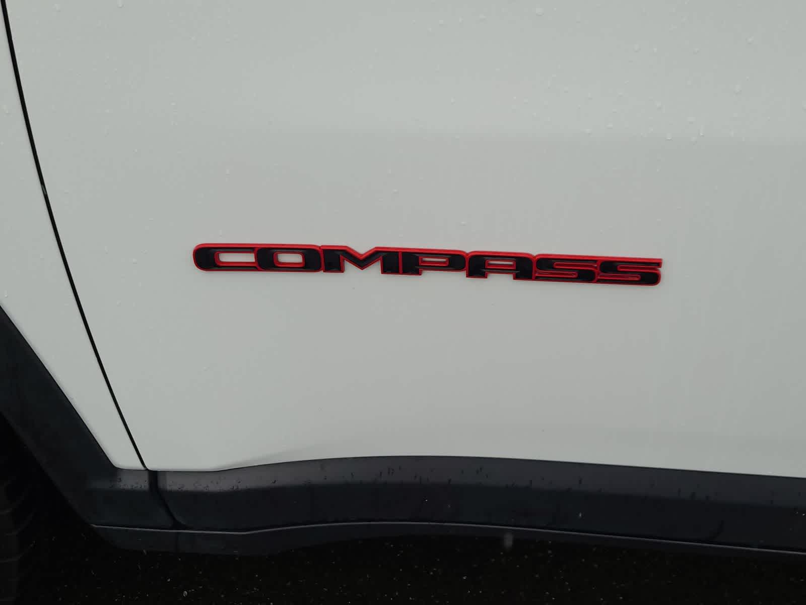 Thumbnail: 2023 Jeep Compass - 15