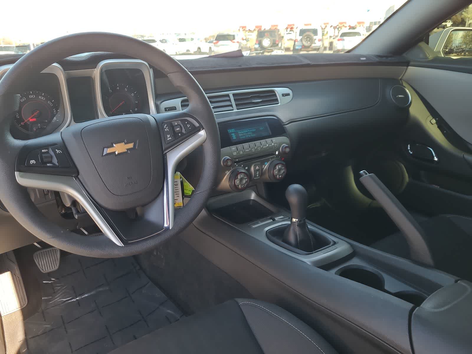 Thumbnail: 2014 Chevrolet Camaro - 18