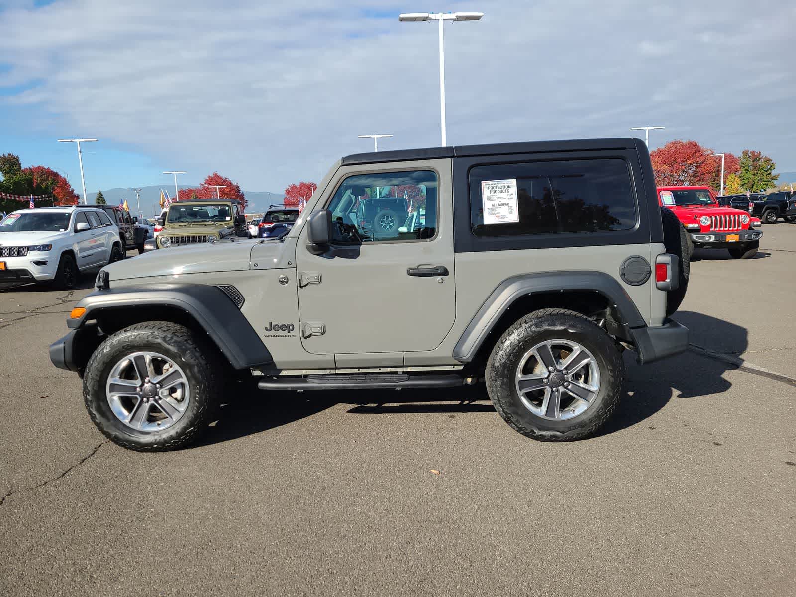 Thumbnail: 2023 Jeep Wrangler - 11