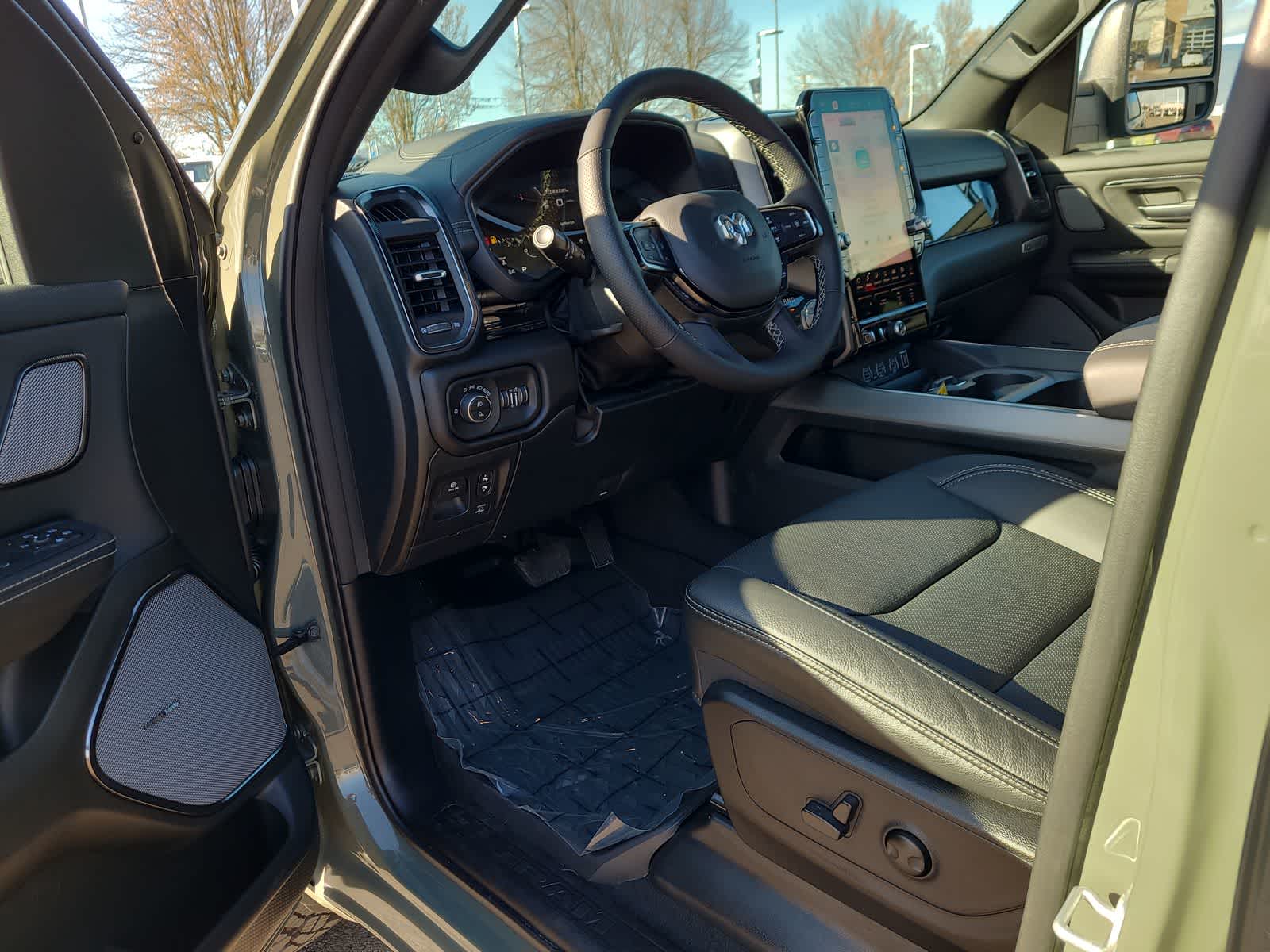 Thumbnail: 2026 RAM 1500 - 10