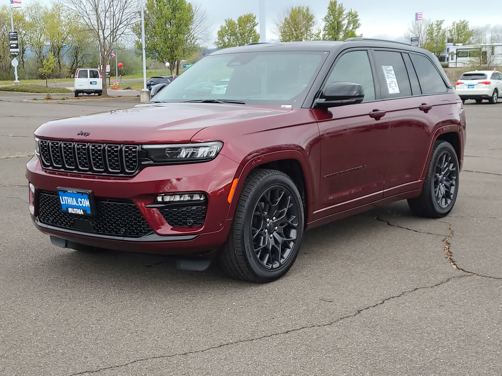 Thumbnail: 2025 Jeep Grand Cherokee - 1