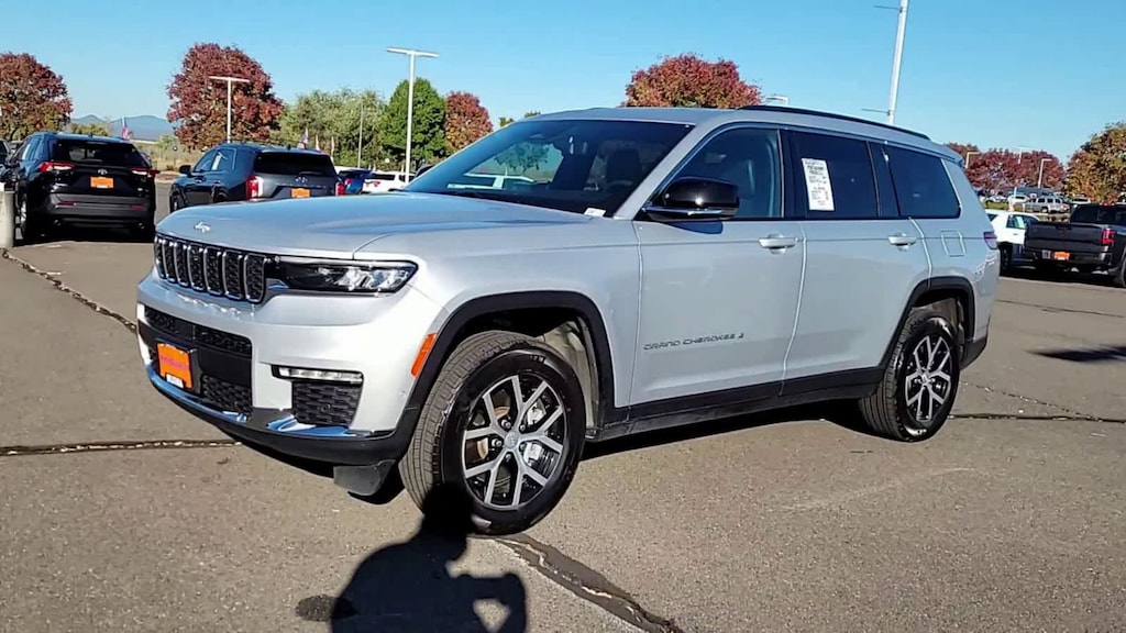 Used 2024 Jeep Grand Cherokee L Limited SUV