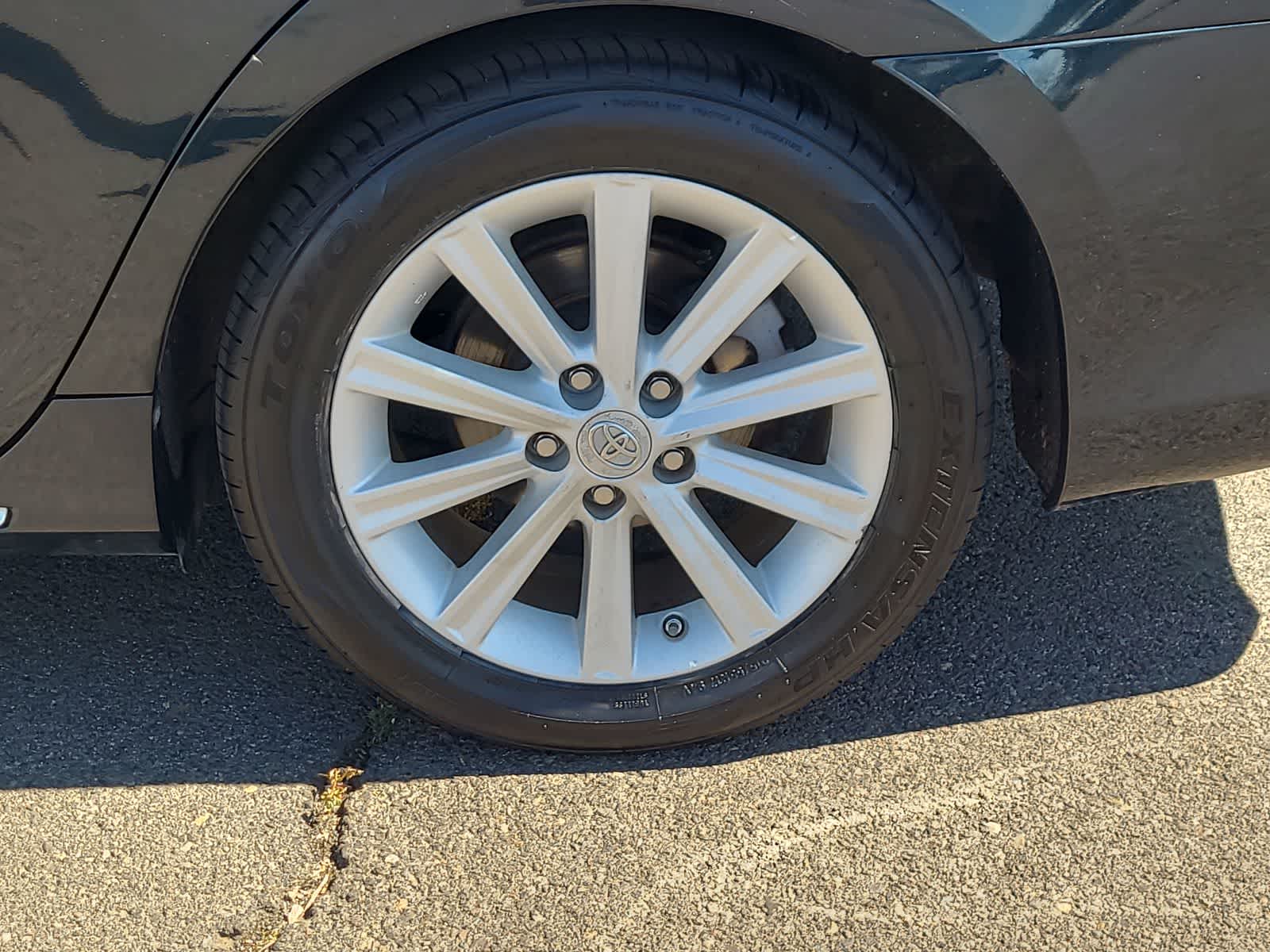 Thumbnail: 2012 Toyota Camry - 16