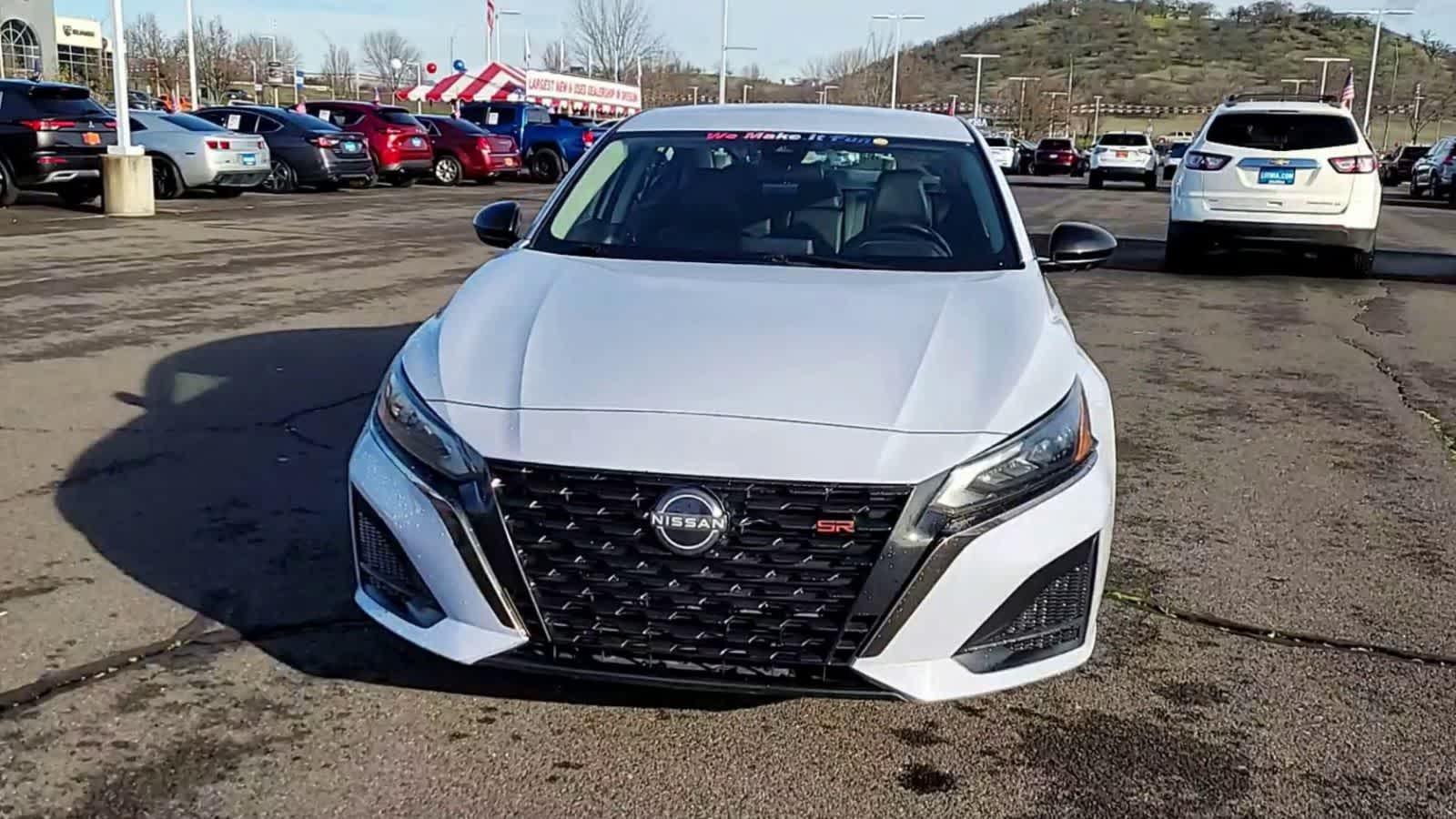 Thumbnail: 2023 Nissan Altima - 3