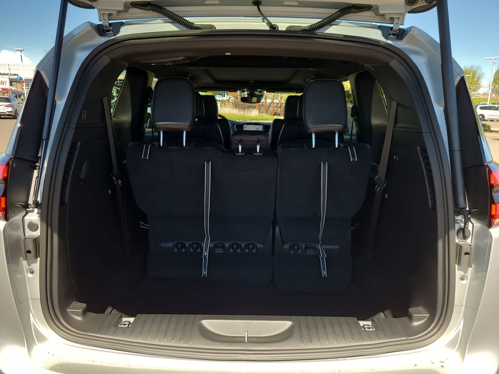 Thumbnail: 2026 Chrysler Pacifica - 27