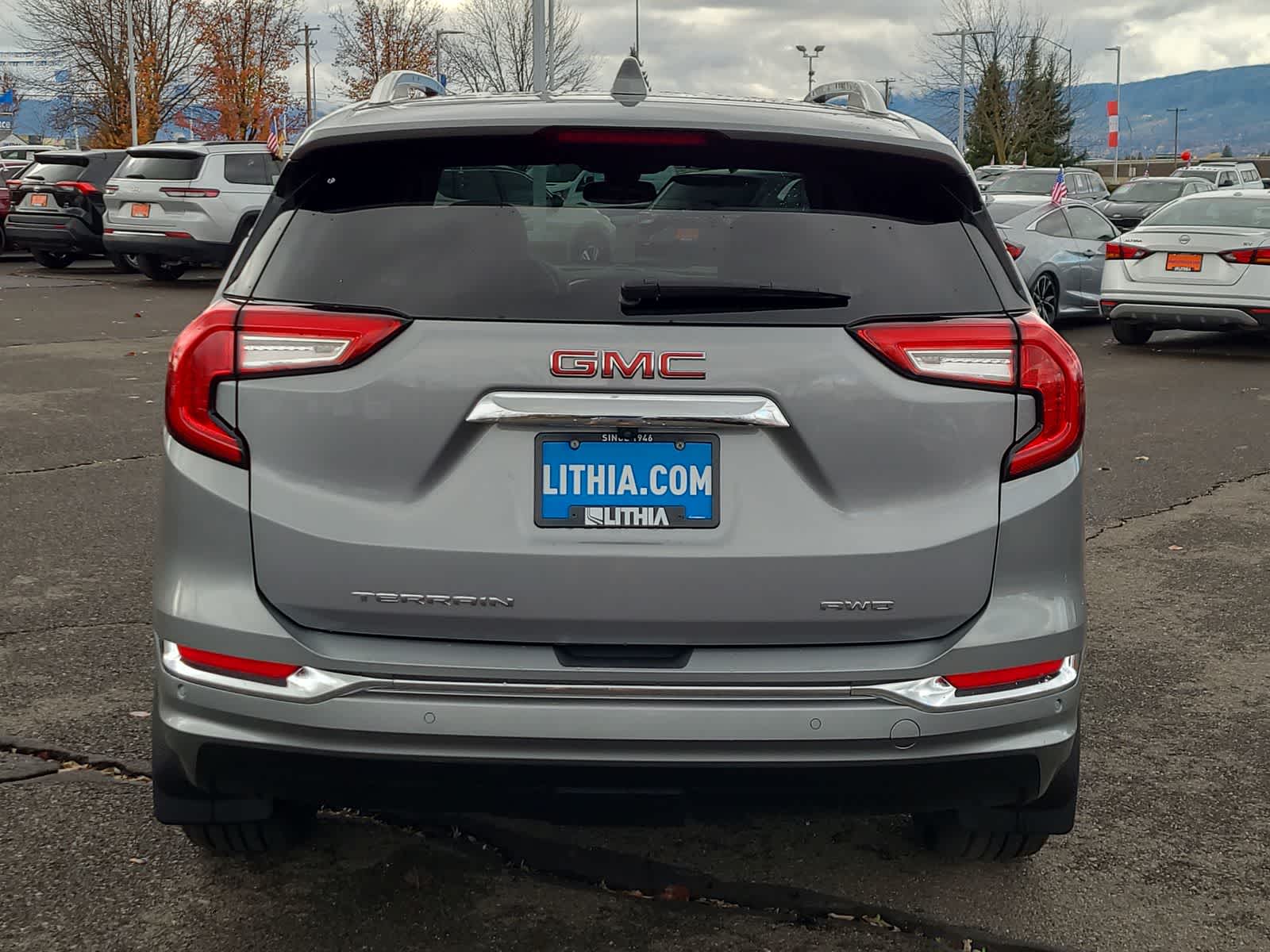 Thumbnail: 2023 GMC Terrain - 13