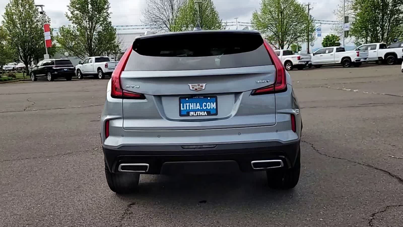 Thumbnail: 2024 Cadillac XT4 - 7