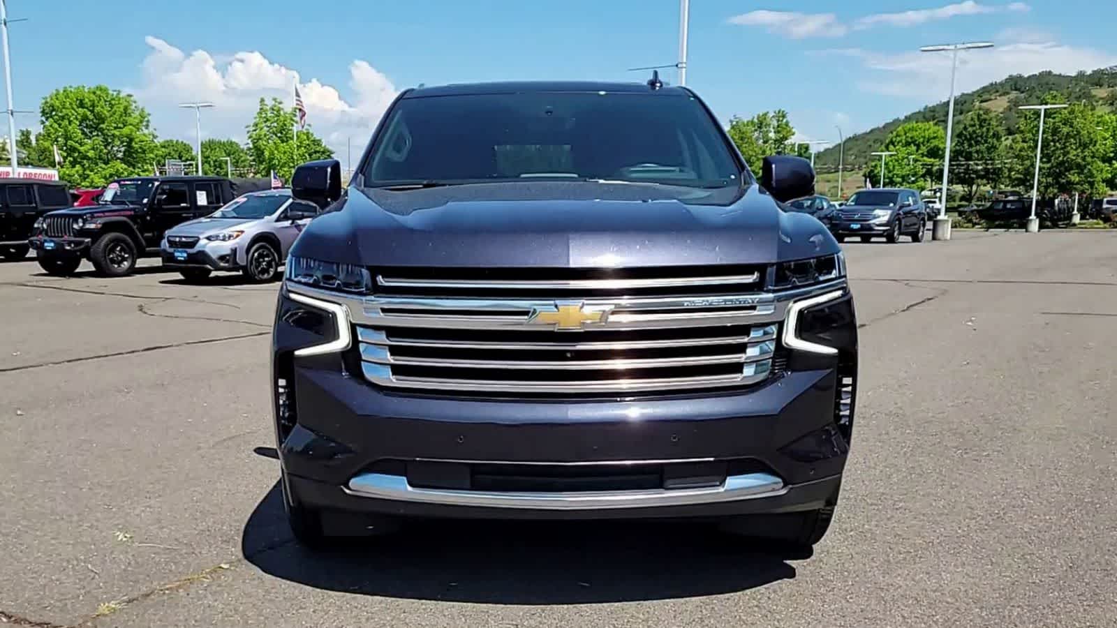 Thumbnail: 2024 Chevrolet Tahoe - 3