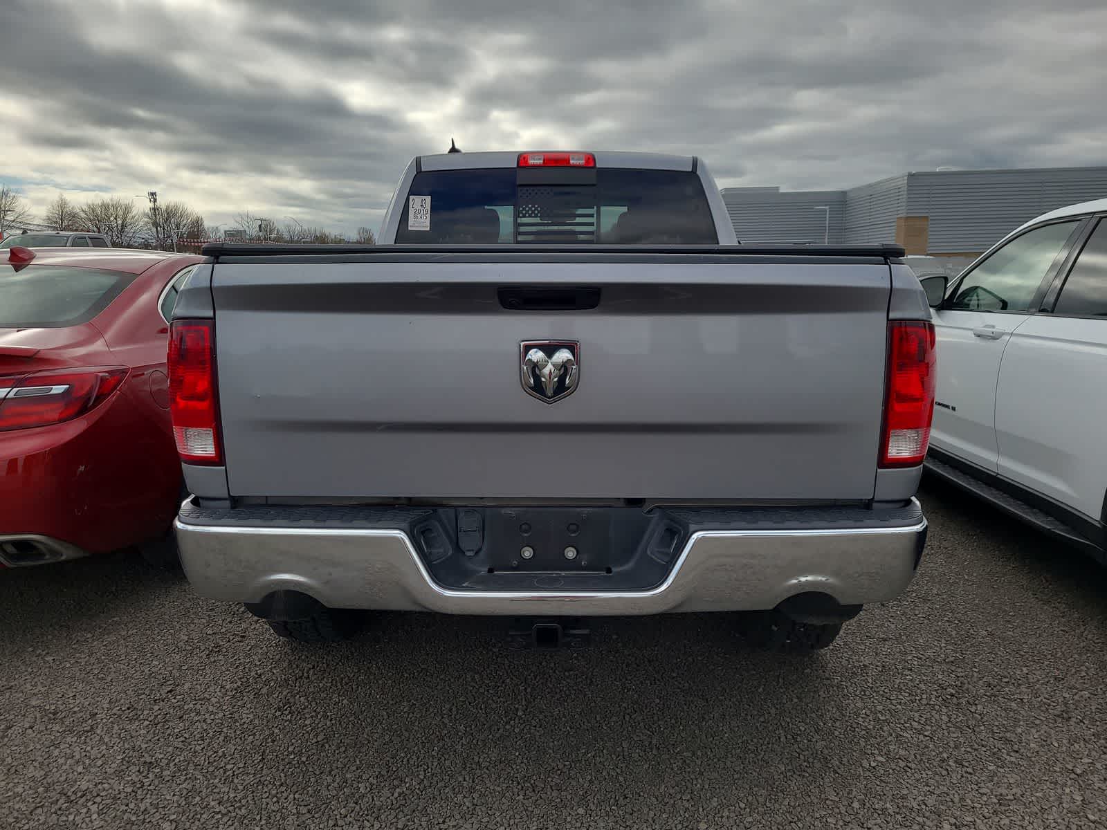 Thumbnail: 2019 RAM 1500 Classic - 4