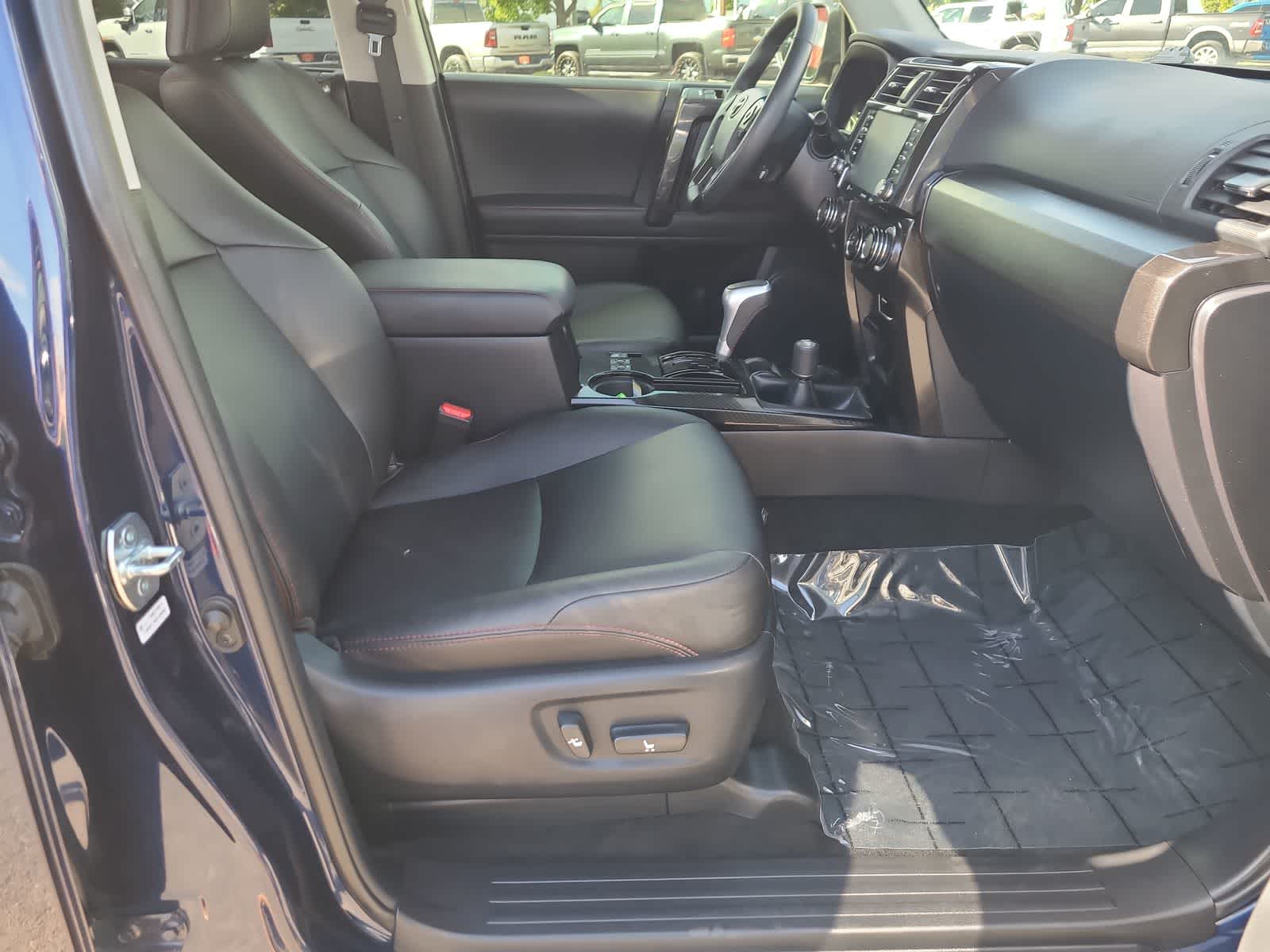 Thumbnail: 2021 Toyota 4Runner - 22
