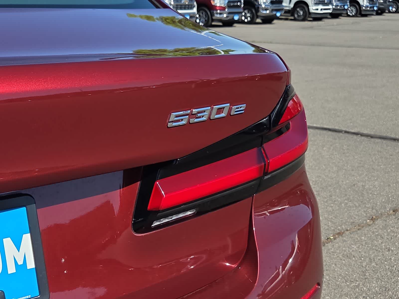 Thumbnail: 2023 BMW 5 Series - 15