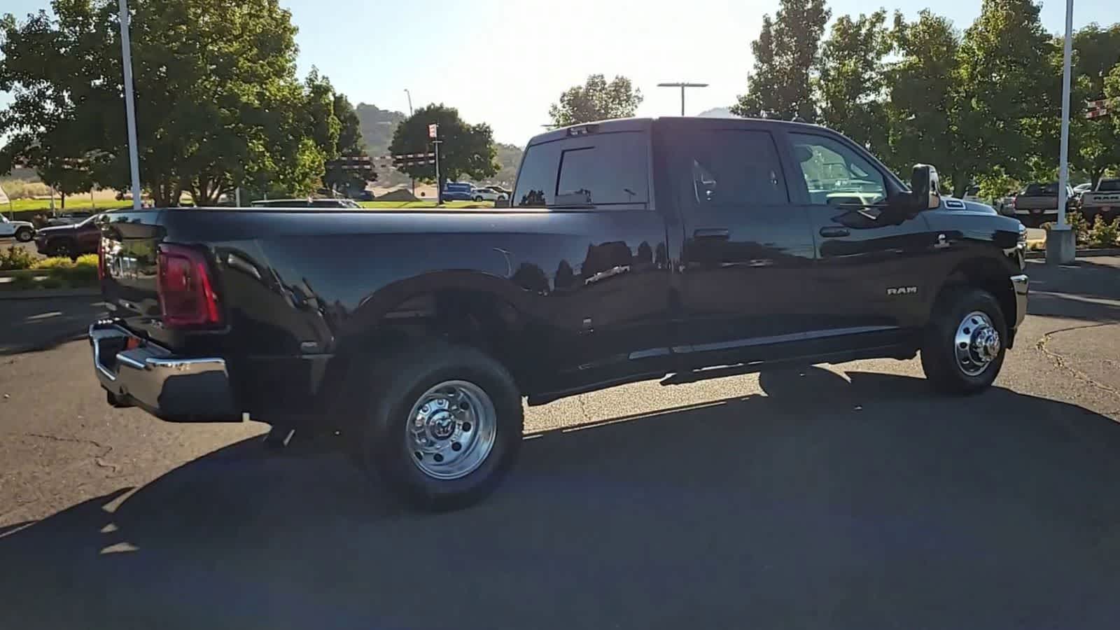 Thumbnail: 2026 RAM 3500 - 8