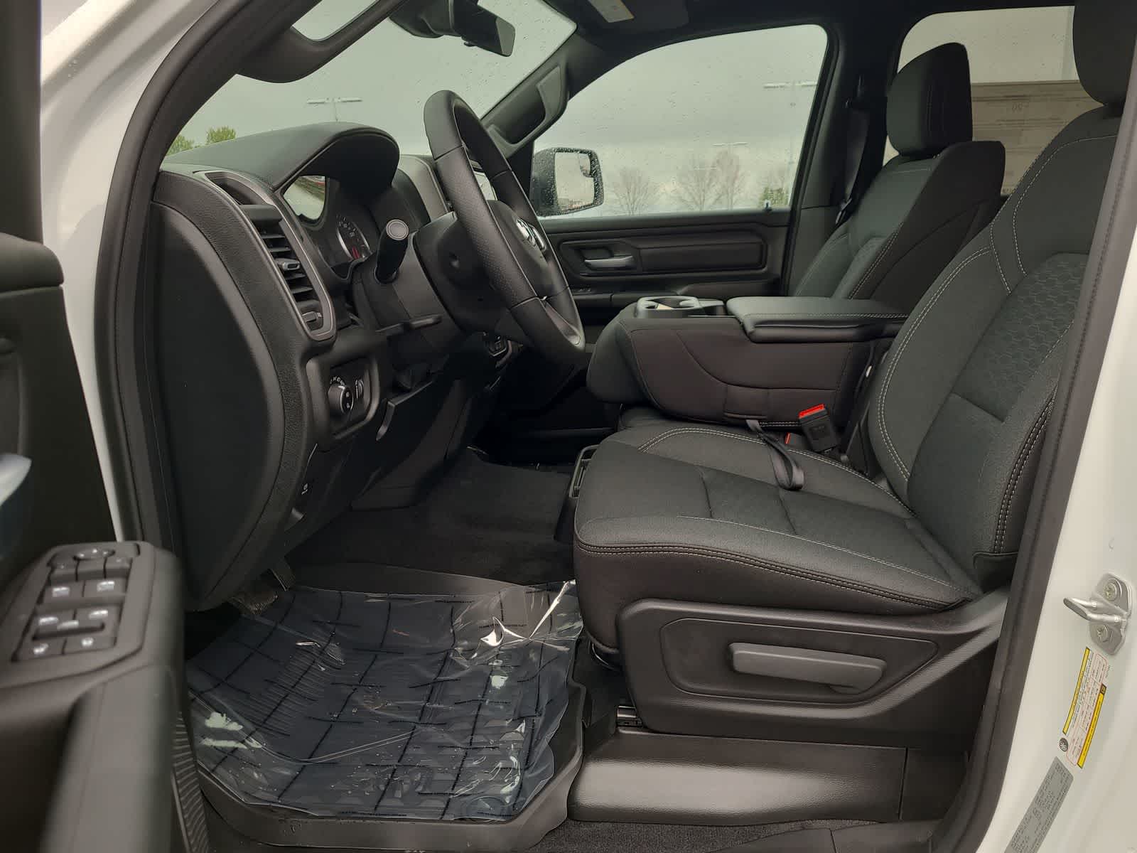 Thumbnail: 2026 RAM 1500 - 19