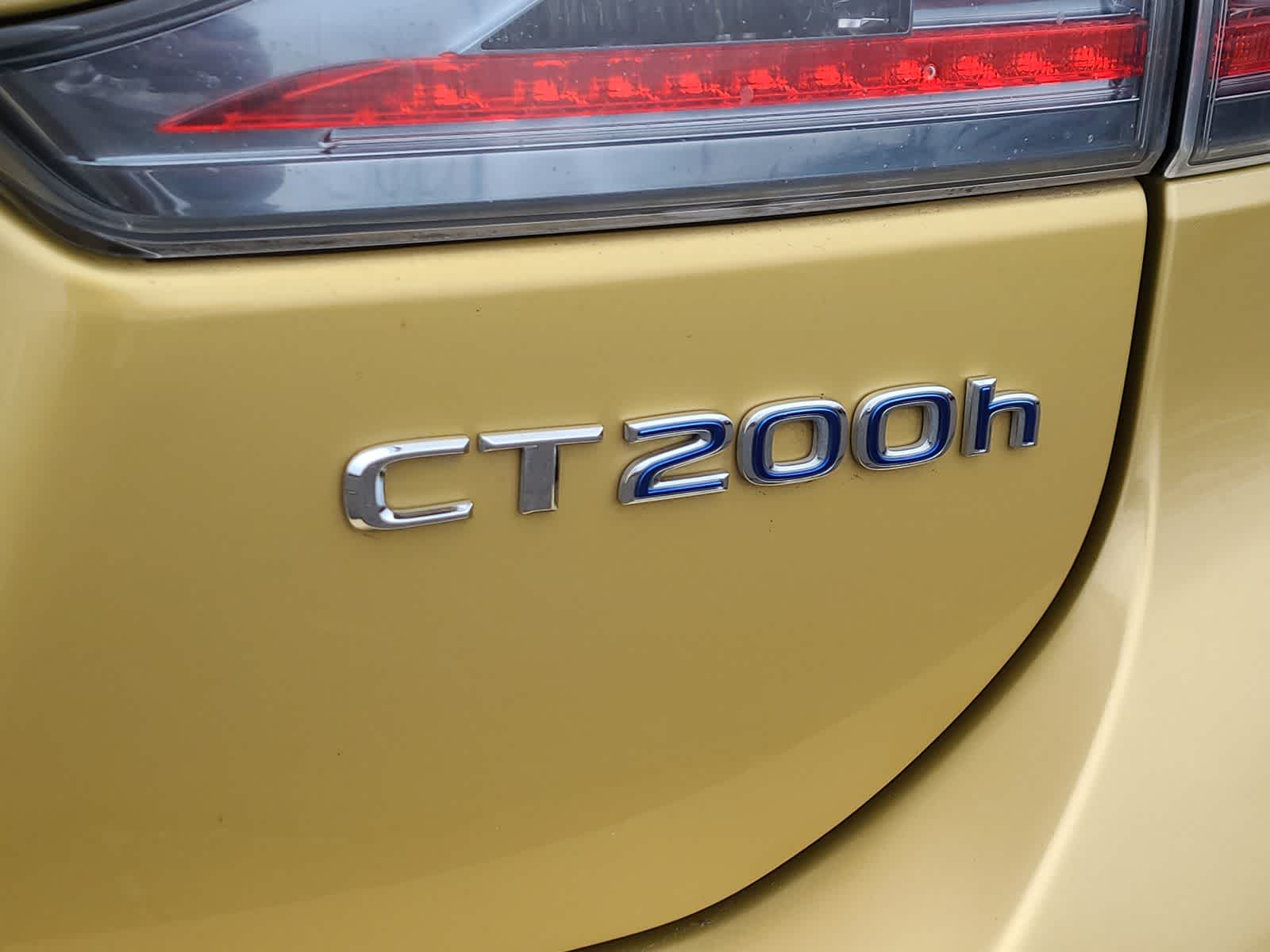 Thumbnail: 2011 Lexus CT - 15