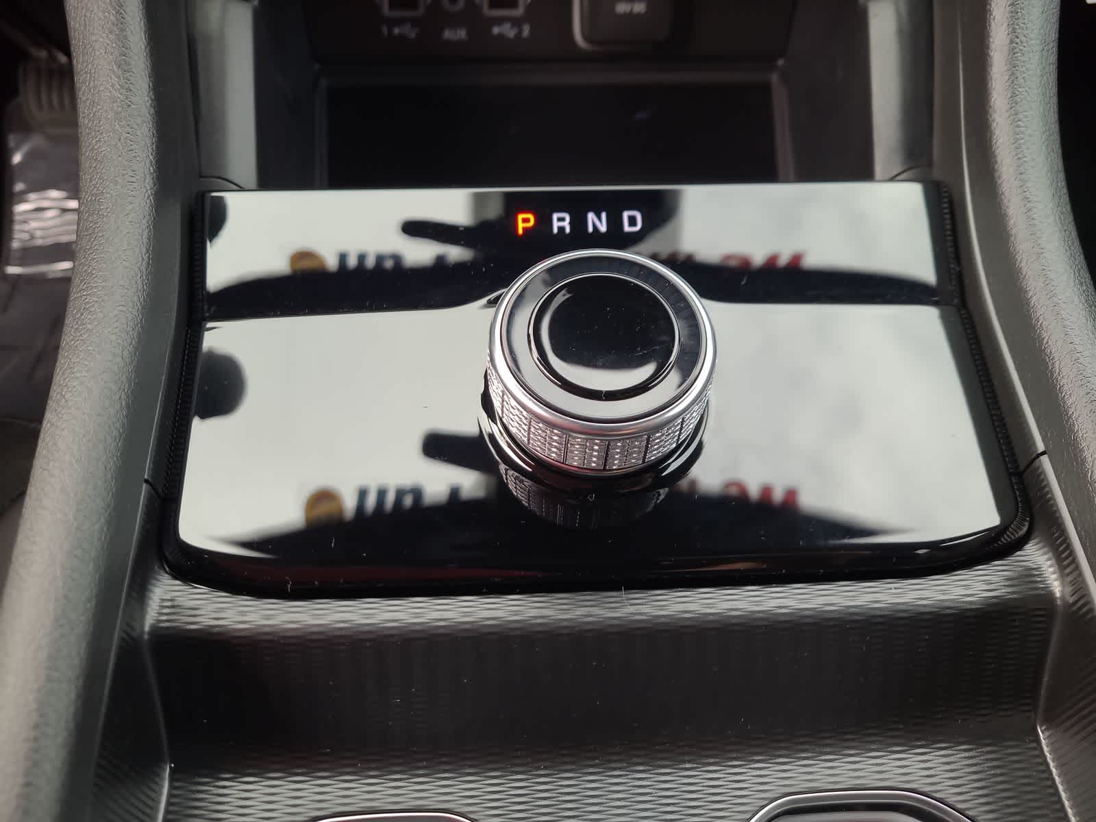 Thumbnail: 2025 Jeep Grand Cherokee - 25