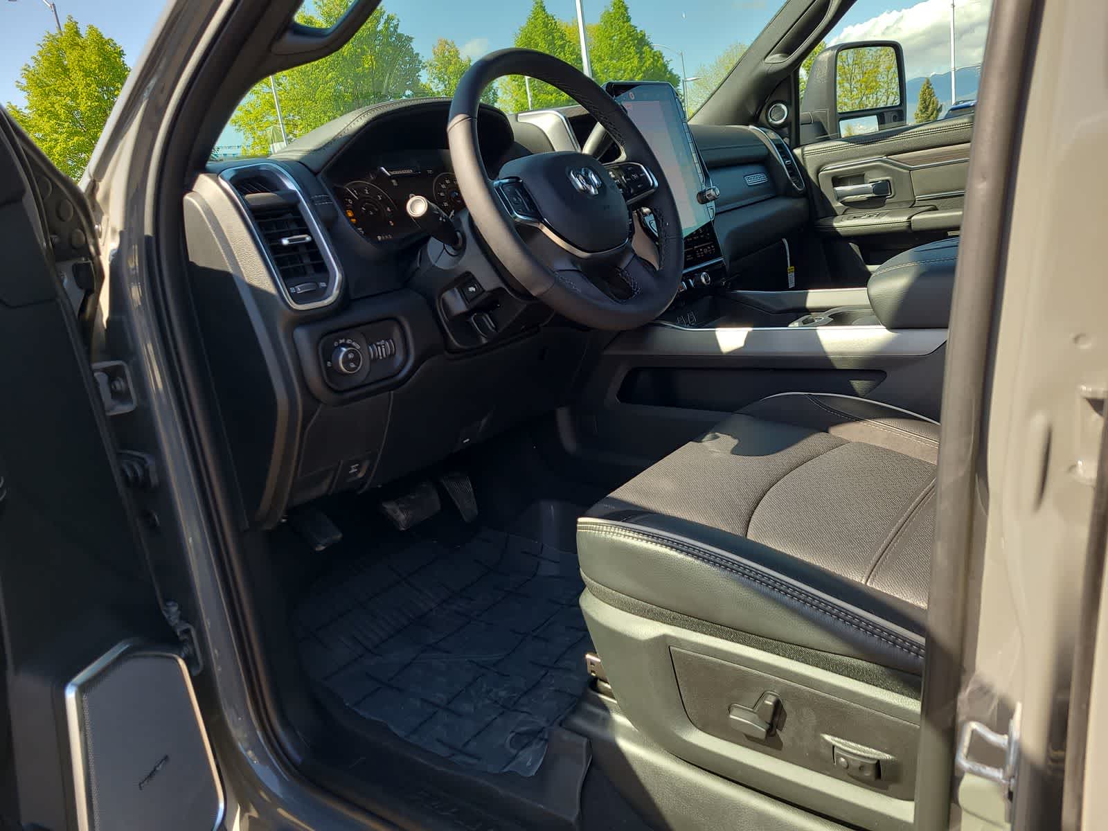 Thumbnail: 2026 RAM 3500 - 10