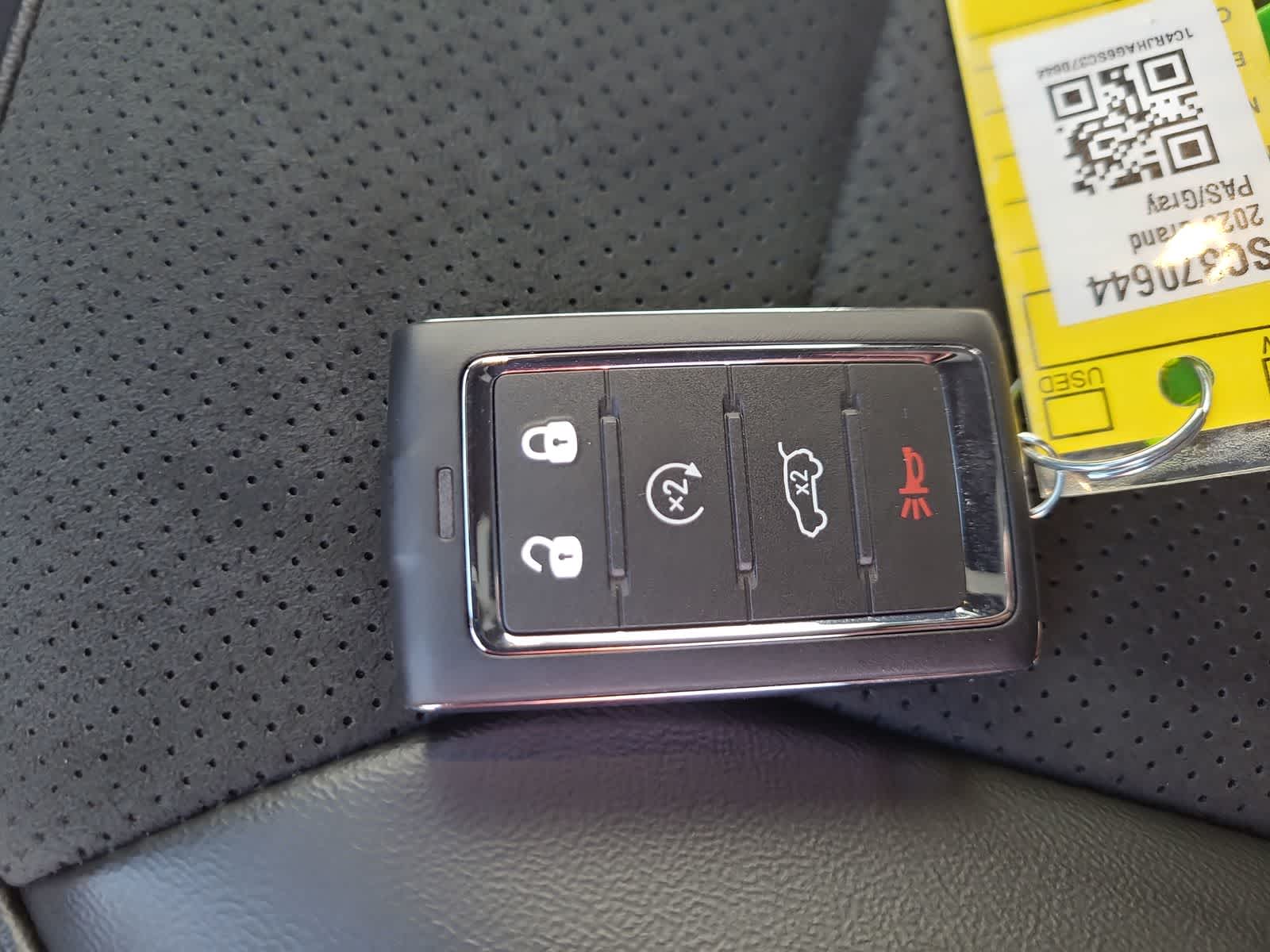 Thumbnail: 2025 Jeep Grand Cherokee - 28