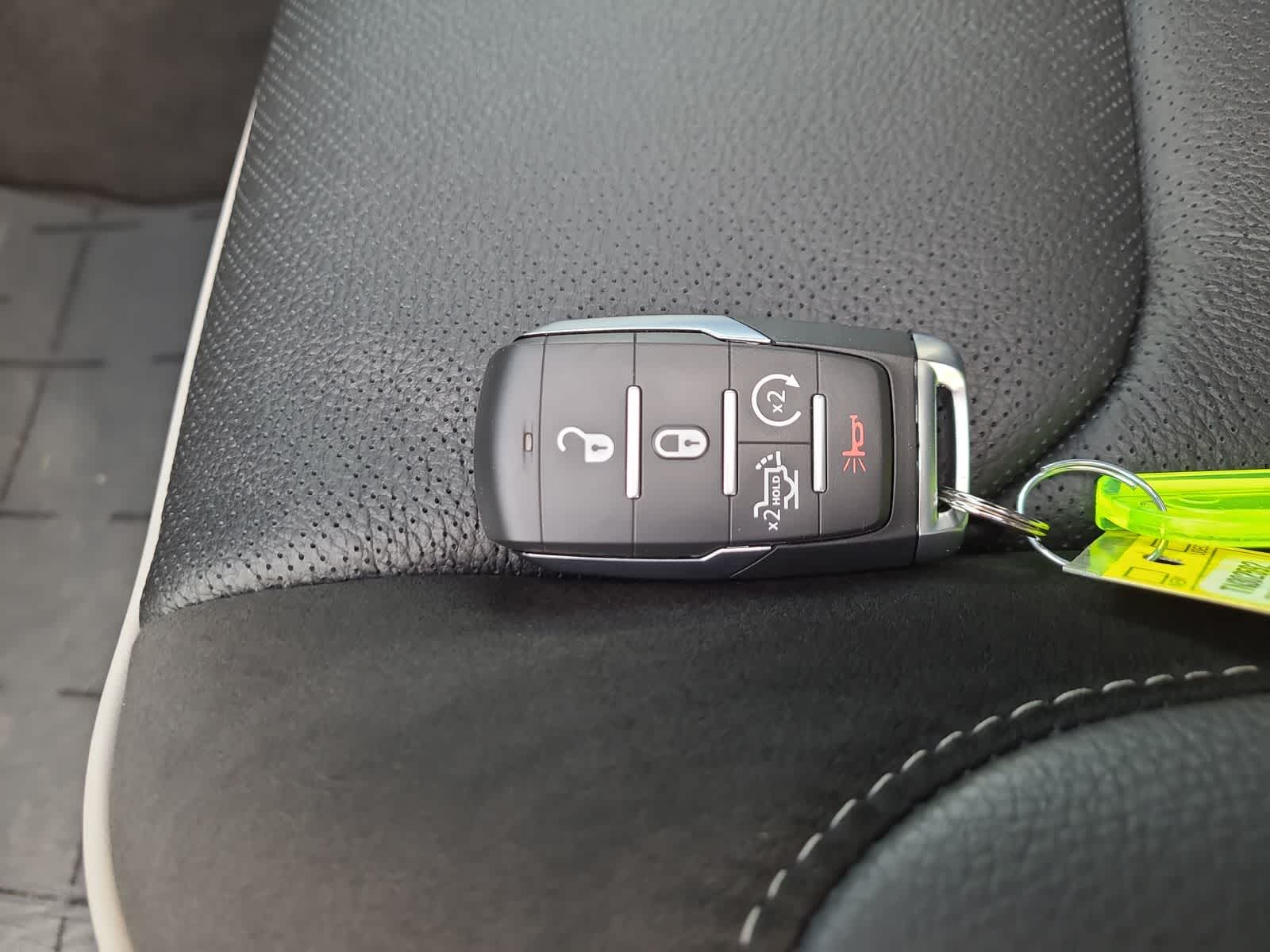 Thumbnail: 2026 RAM 1500 - 28