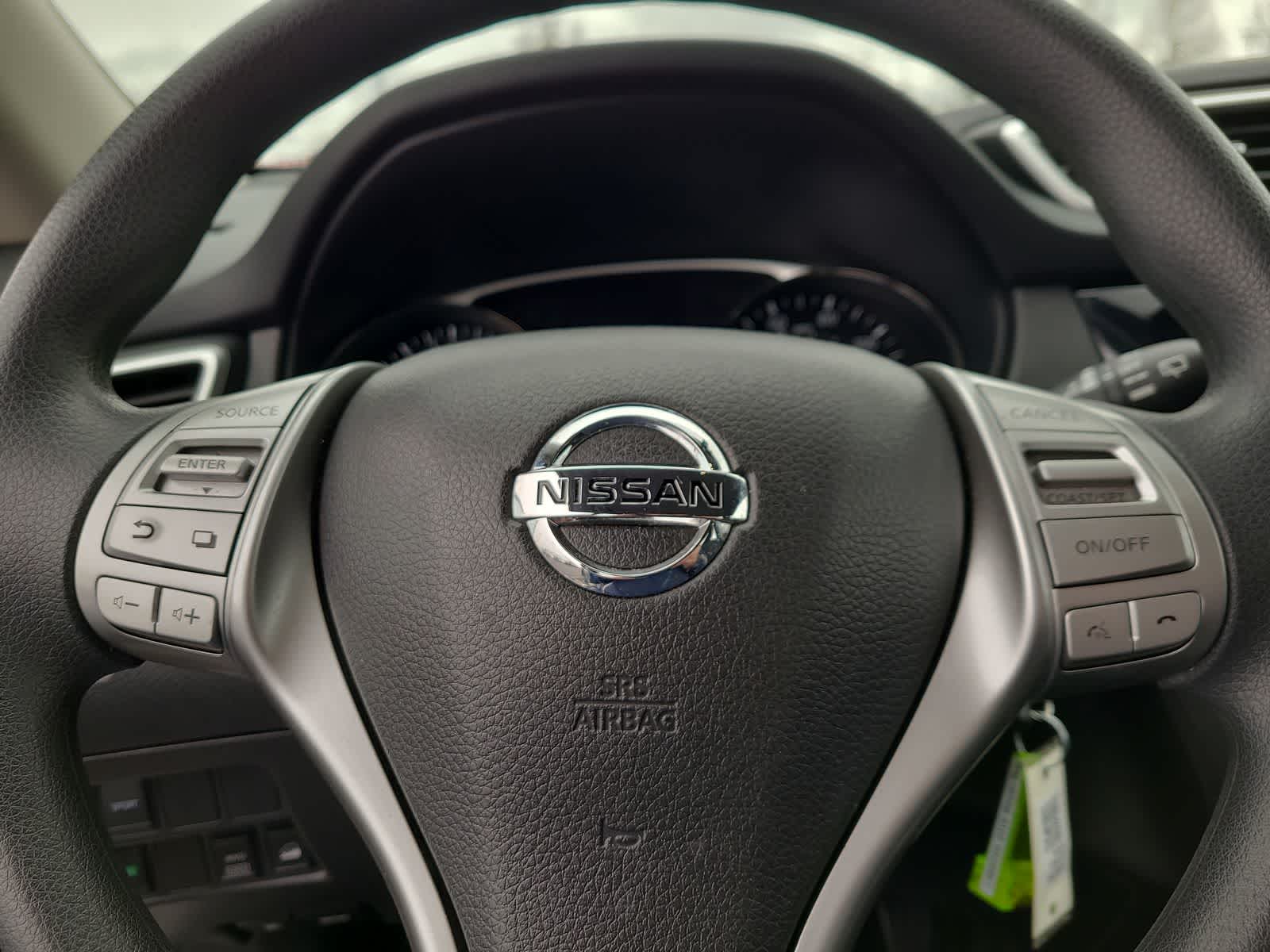 Thumbnail: 2016 Nissan Rogue - 23