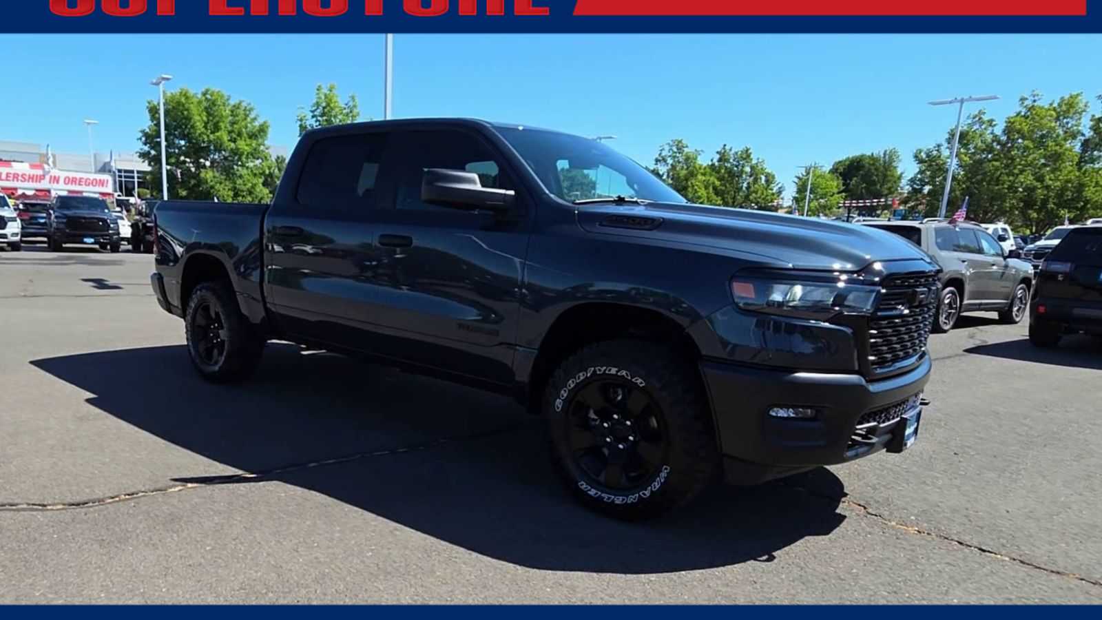 New 2026 Ram 1500 WARLOCK CREW CAB 4X4 5'7 BOX Pickup