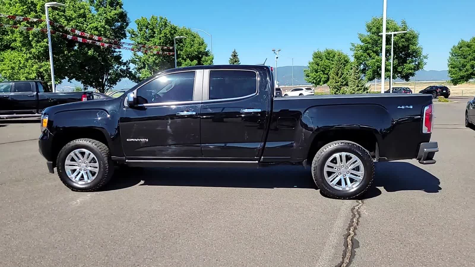 Thumbnail: 2016 GMC Canyon - 5