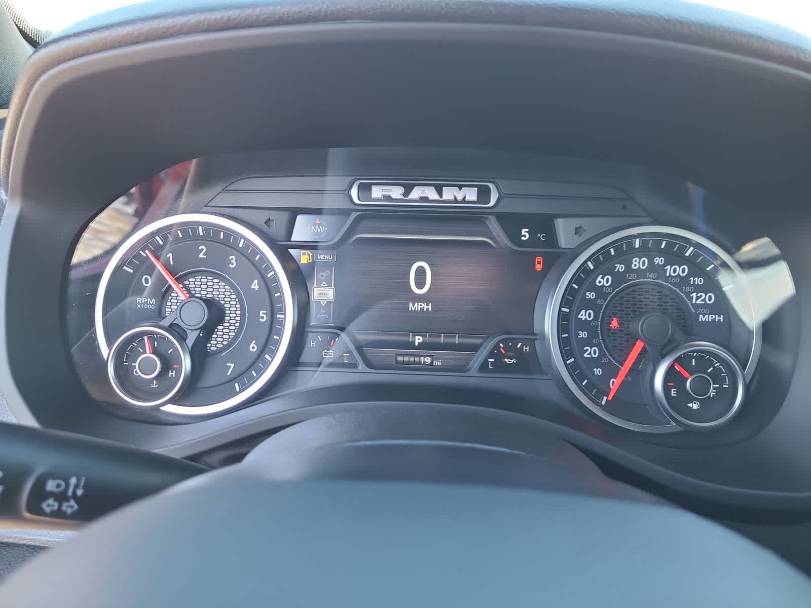 Thumbnail: 2026 RAM 1500 - 26