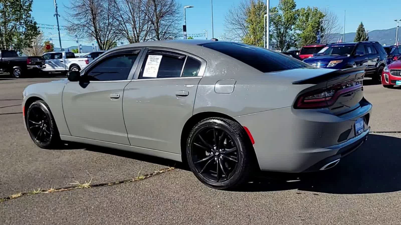 Thumbnail: 2018 Dodge Charger - 6
