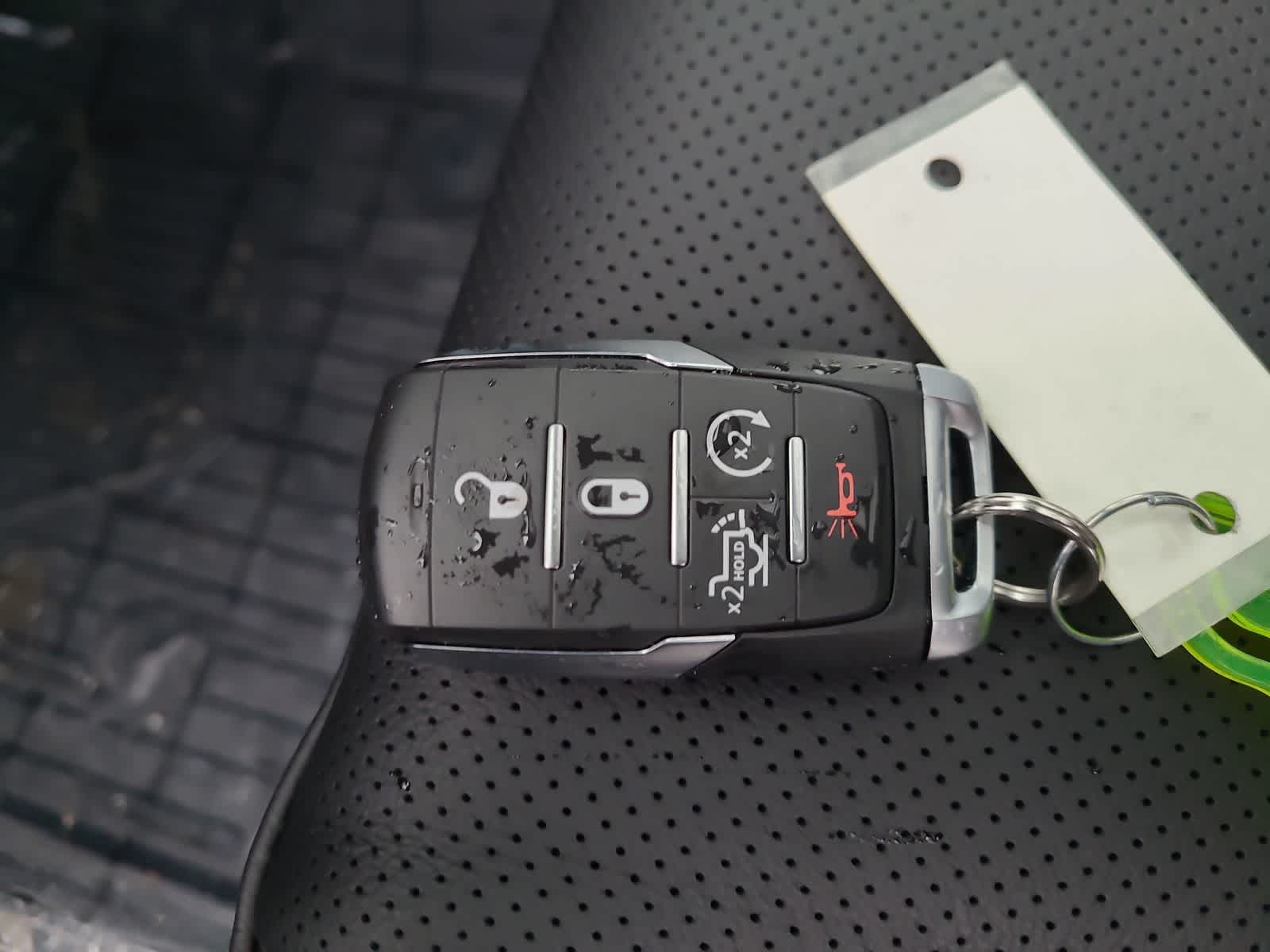 Thumbnail: 2026 RAM 1500 - 28