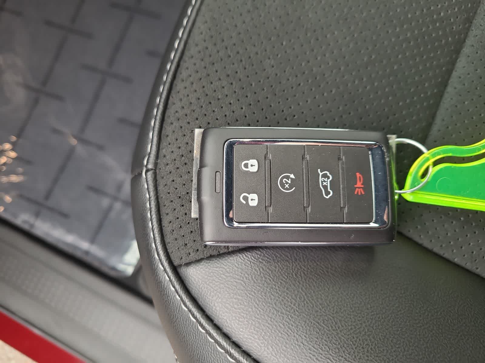 Thumbnail: 2025 Jeep Grand Cherokee - 28