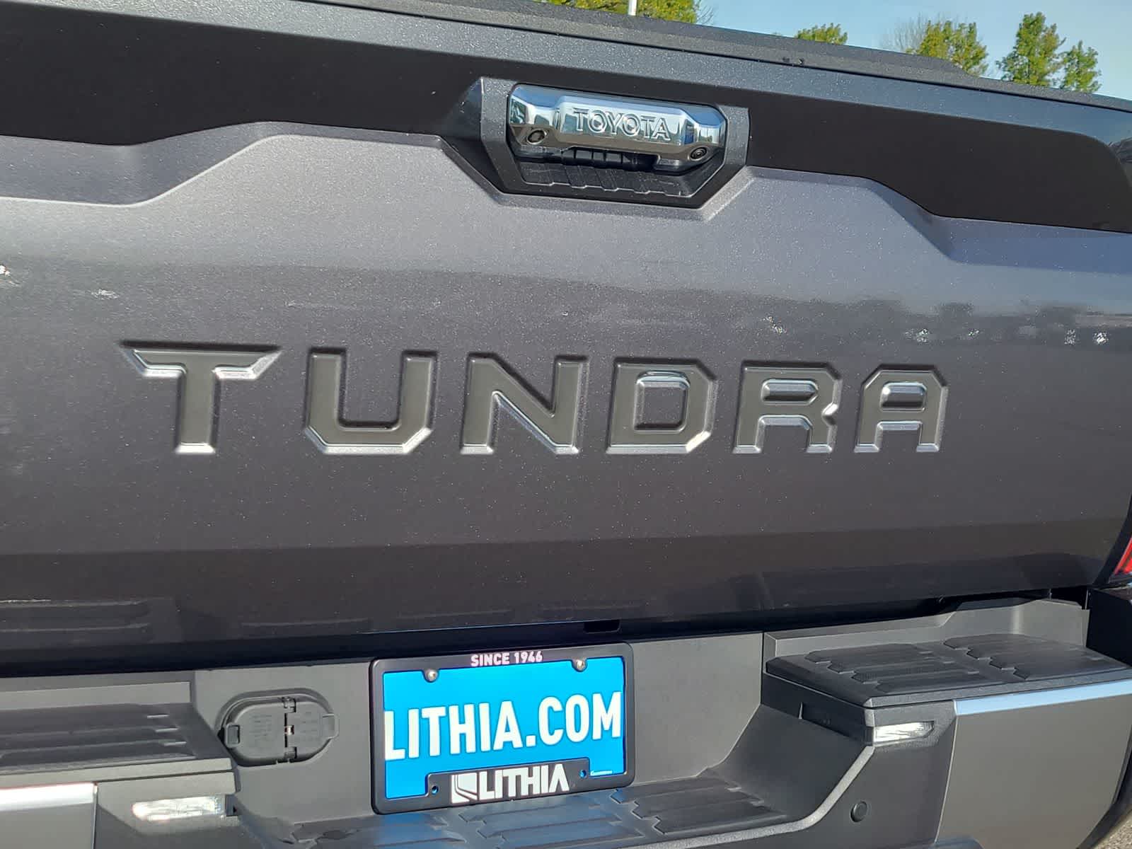 Thumbnail: 2024 Toyota Tundra - 15