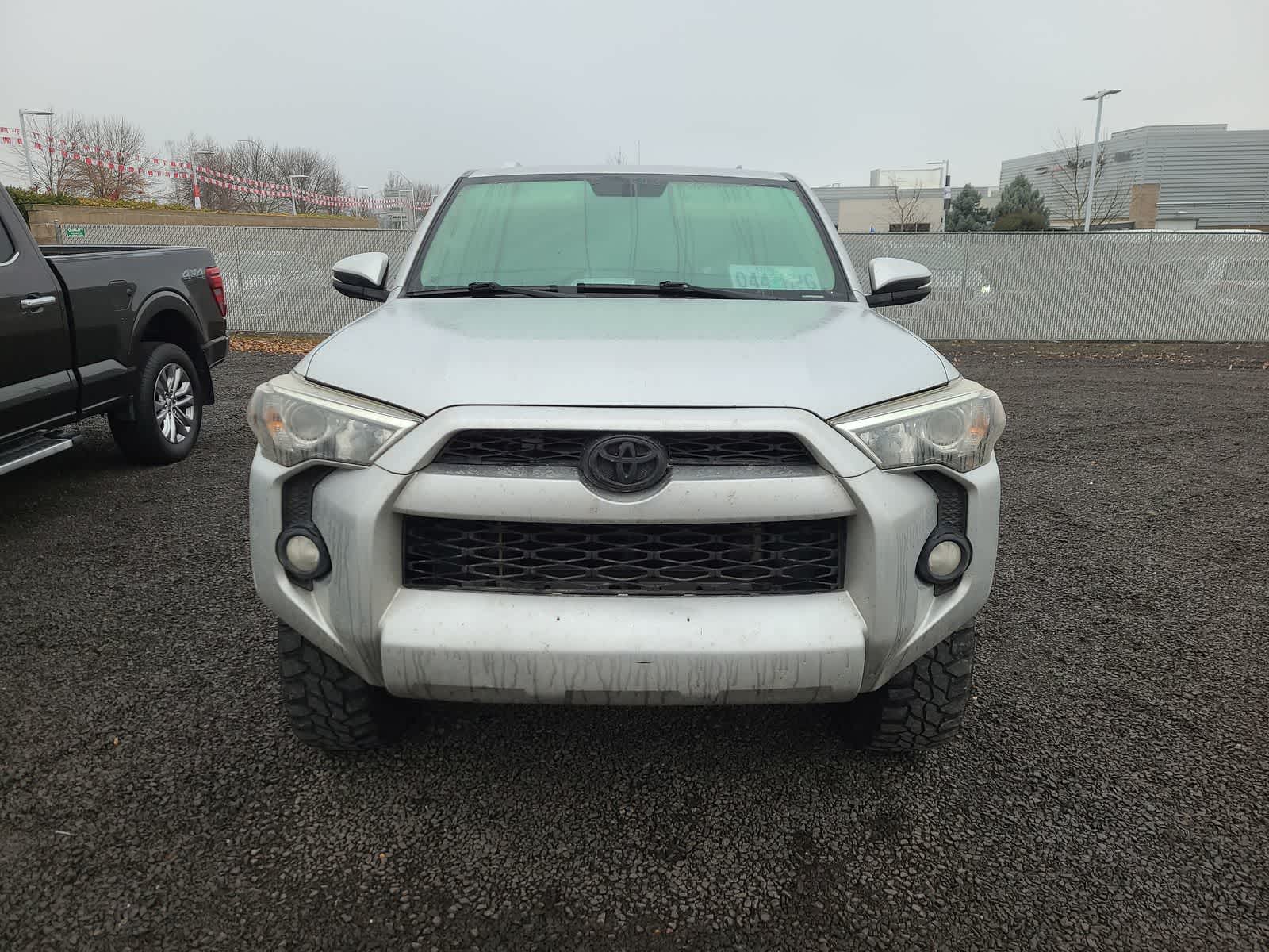 Thumbnail: 2016 Toyota 4Runner - 5
