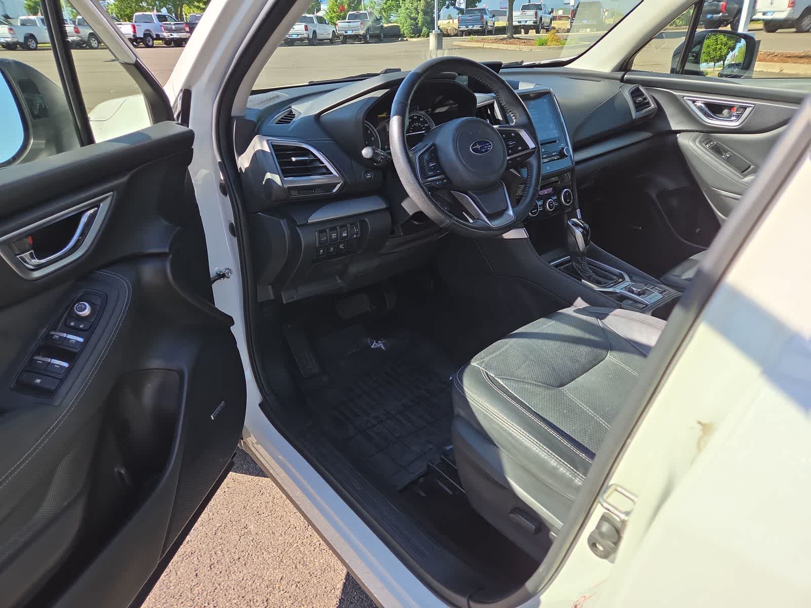 Thumbnail: 2020 Subaru Forester - 9