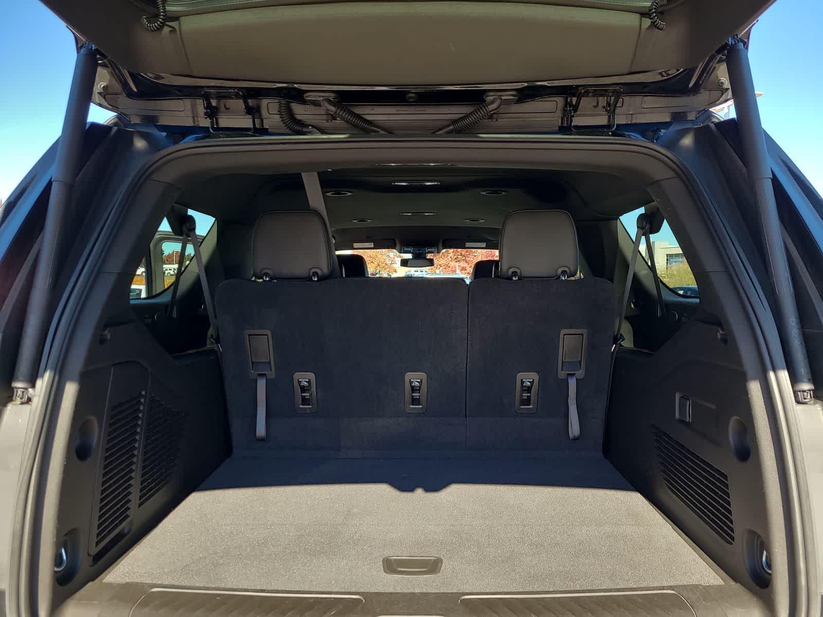 Thumbnail: 2021 Chevrolet Suburban - 27