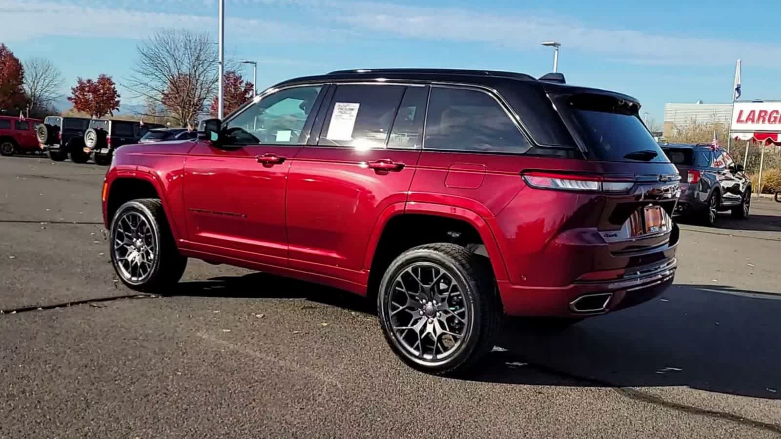 Thumbnail: 2025 Jeep Grand Cherokee - 6