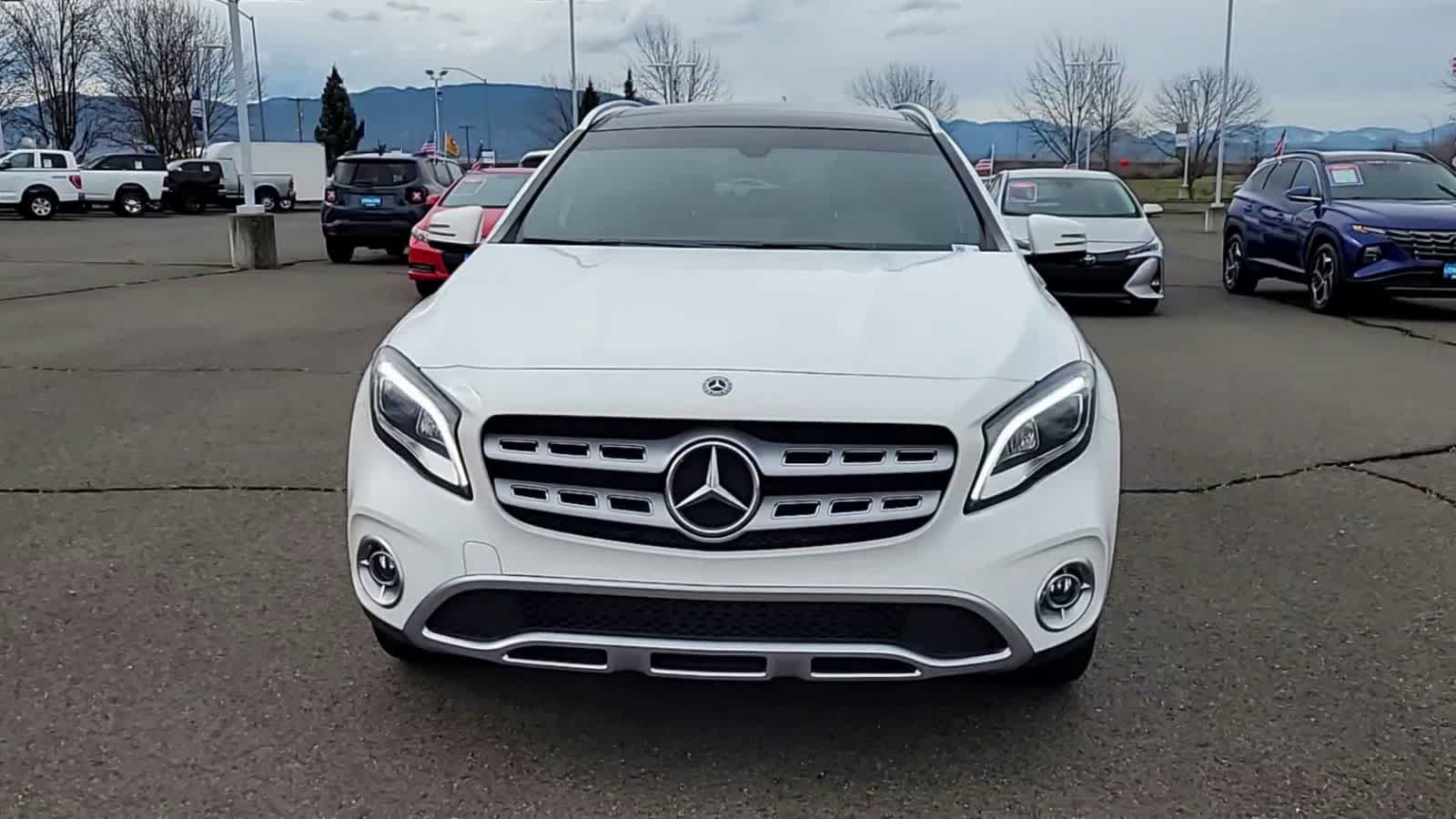 Thumbnail: 2019 Mercedes-Benz GLA - 3