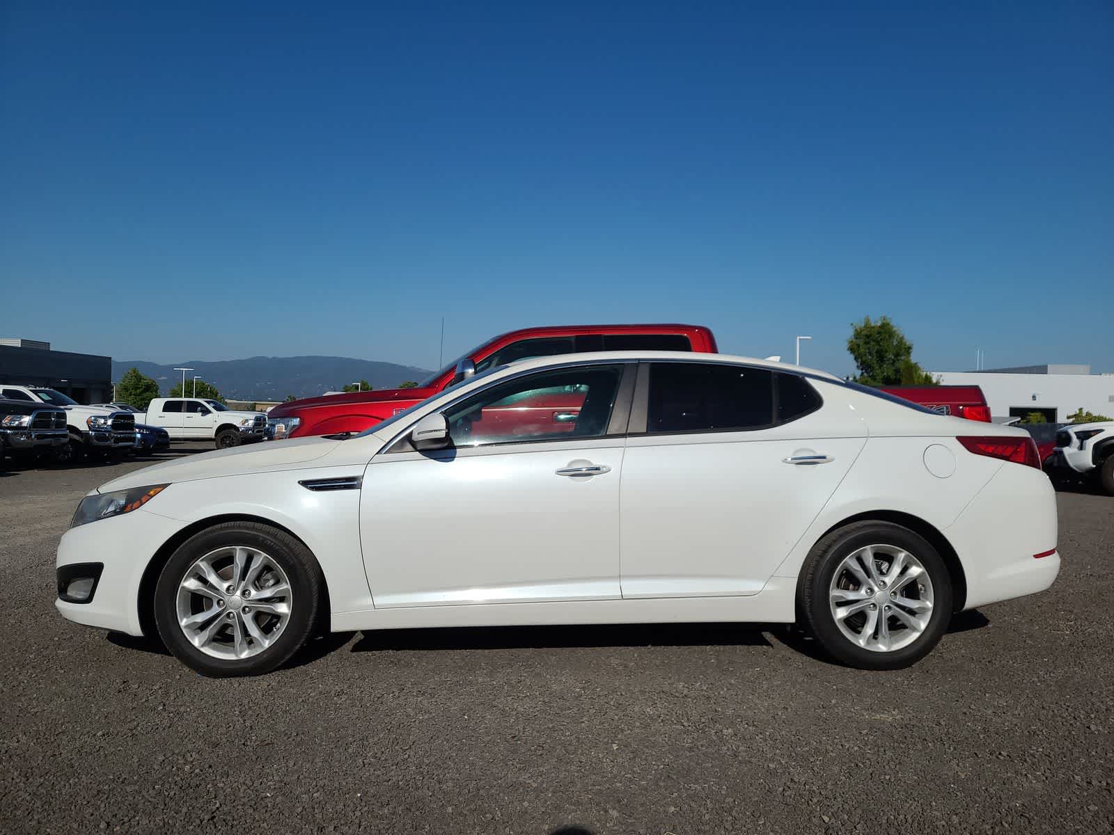 Thumbnail: 2012 Kia Optima - 2