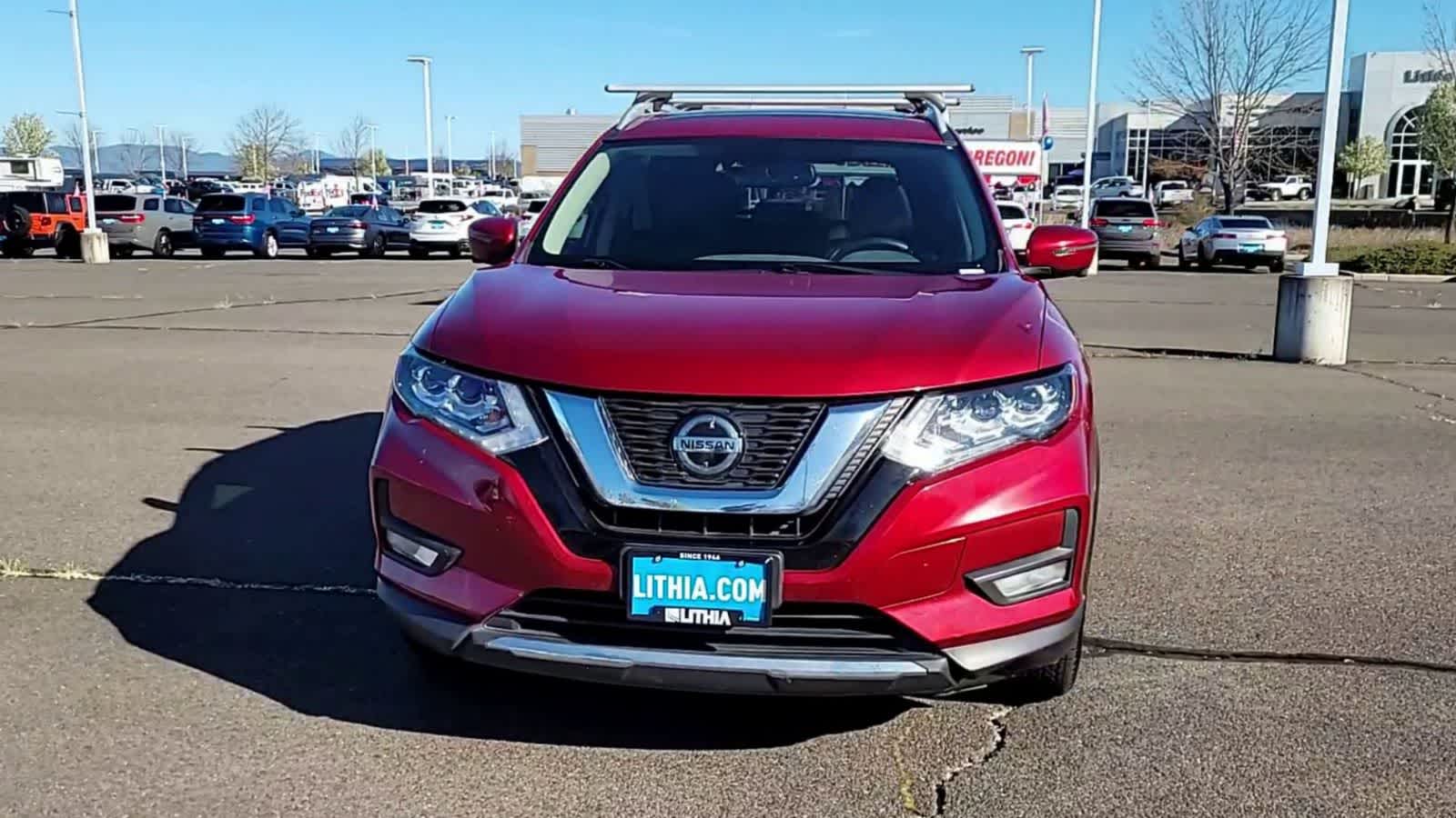 Thumbnail: 2020 Nissan Rogue - 3